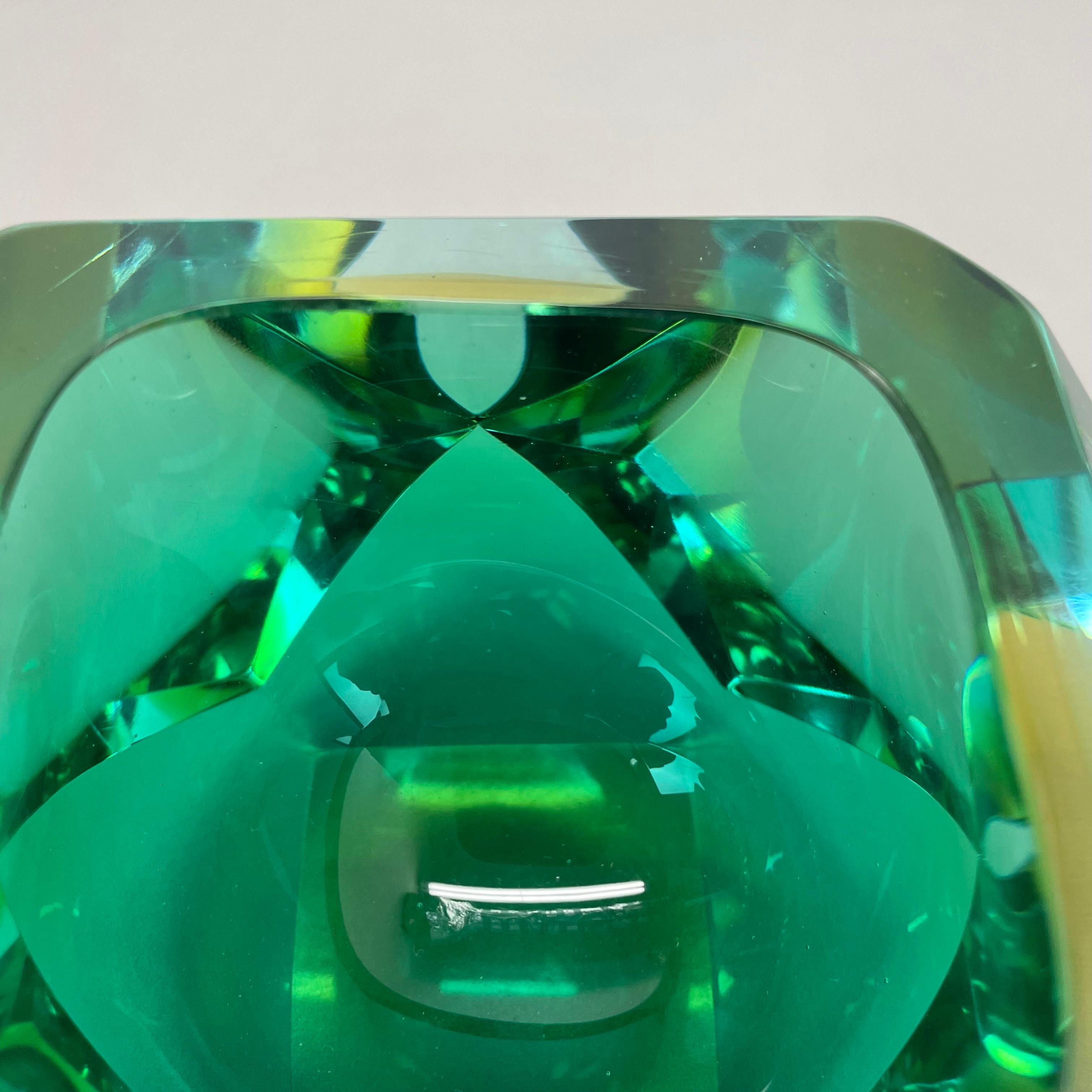 XL 1,6 kg Murano Glass Sommerso Aschenbecher von Luigi Mandruzzato, Italien, 1970er Jahre im Angebot 3
