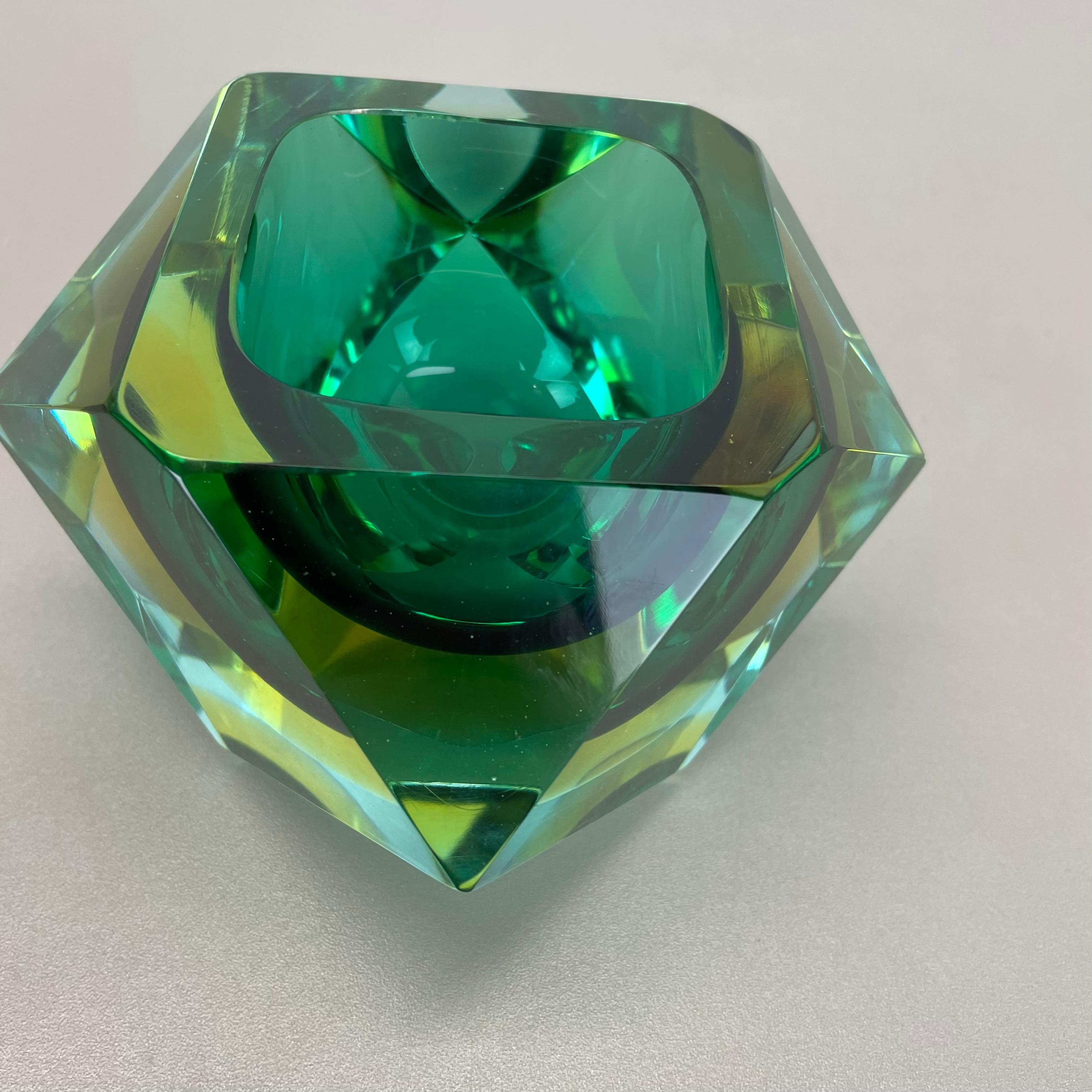 XL 1,6 kg Murano Glass Sommerso Aschenbecher von Luigi Mandruzzato, Italien, 1970er Jahre im Angebot 1