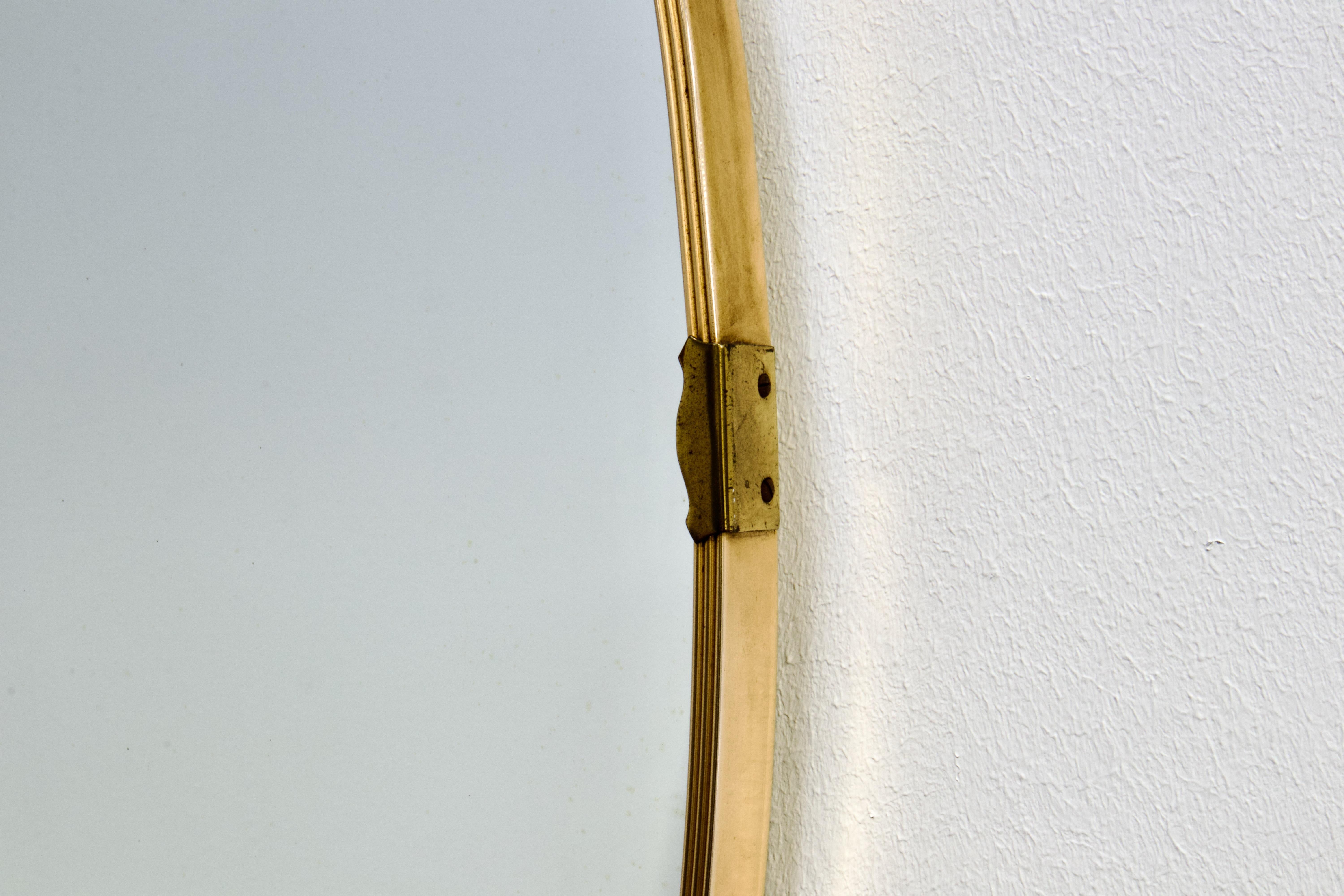 XL 1950s Gio Ponti Era Mid-Century Modern Italian Brass Oval Wall Mirror For Sale 2