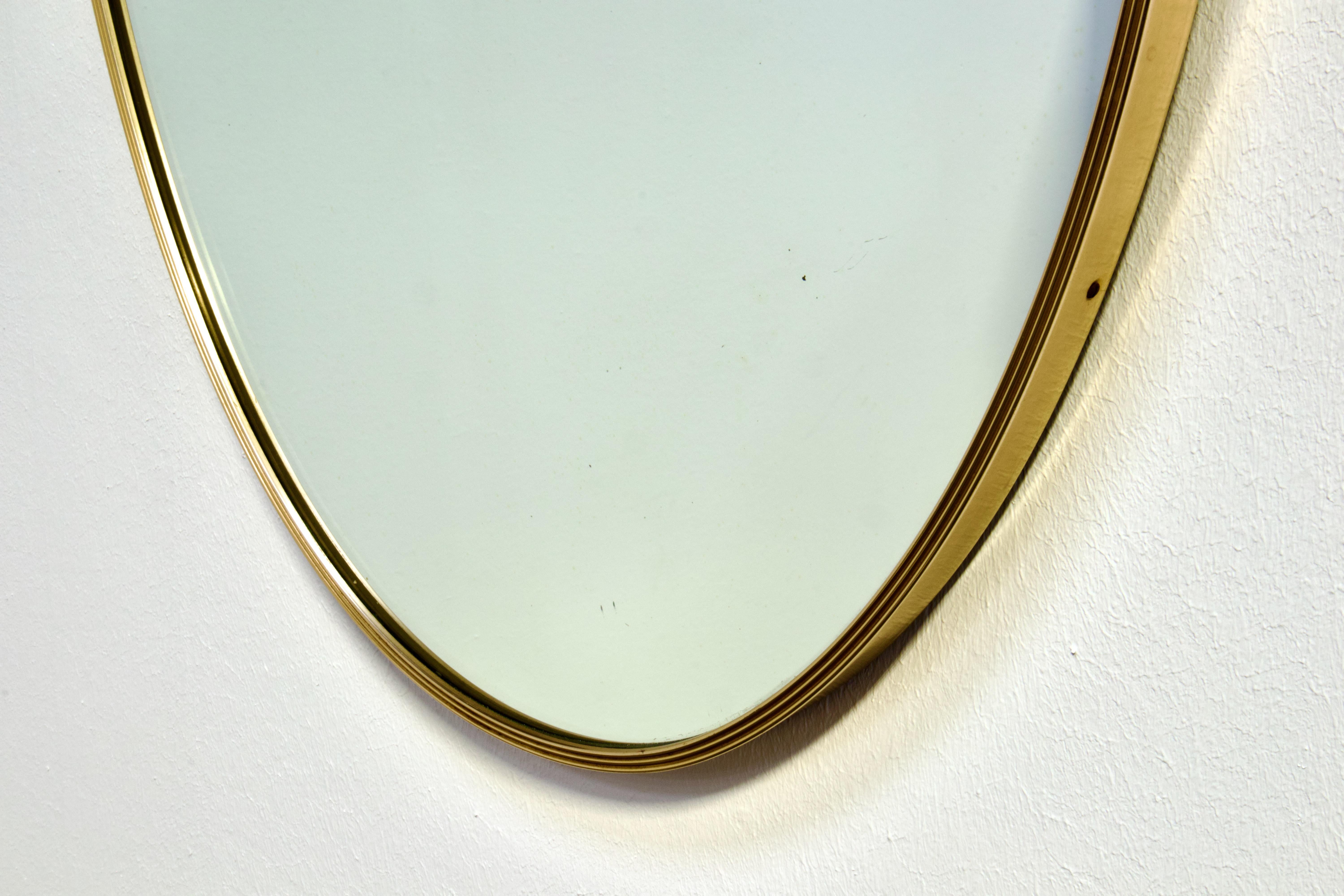 XL 1950s Gio Ponti Era Mid-Century Modern Italian Brass Oval Wall Mirror For Sale 4