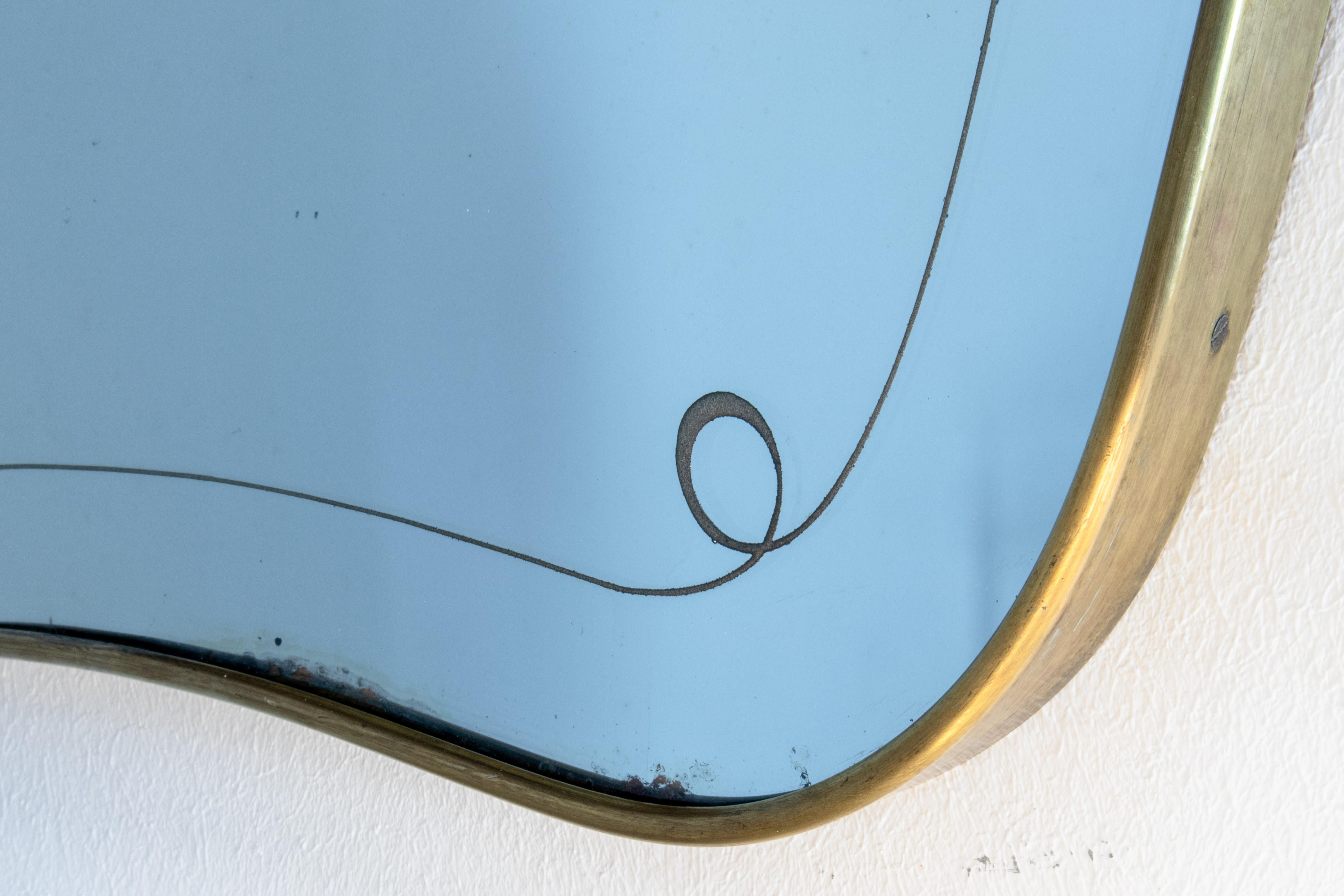 Espejo de pared XL de latón italiano de mediados de siglo de la era Gio Ponti de los años 50 en venta 1