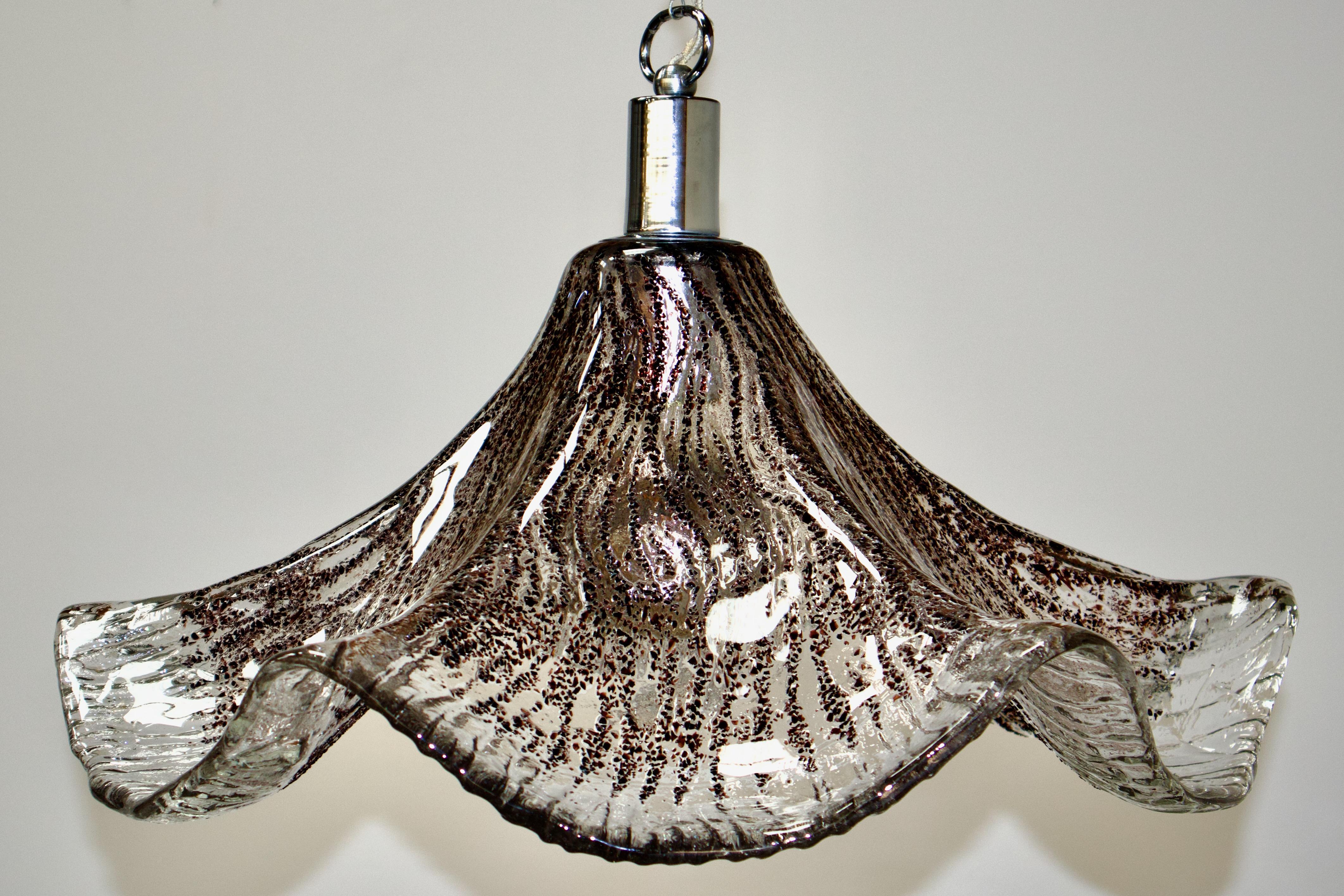 XL 1970s Tulip Murano Glass Pendant Lamp by La Murrina For Sale 4