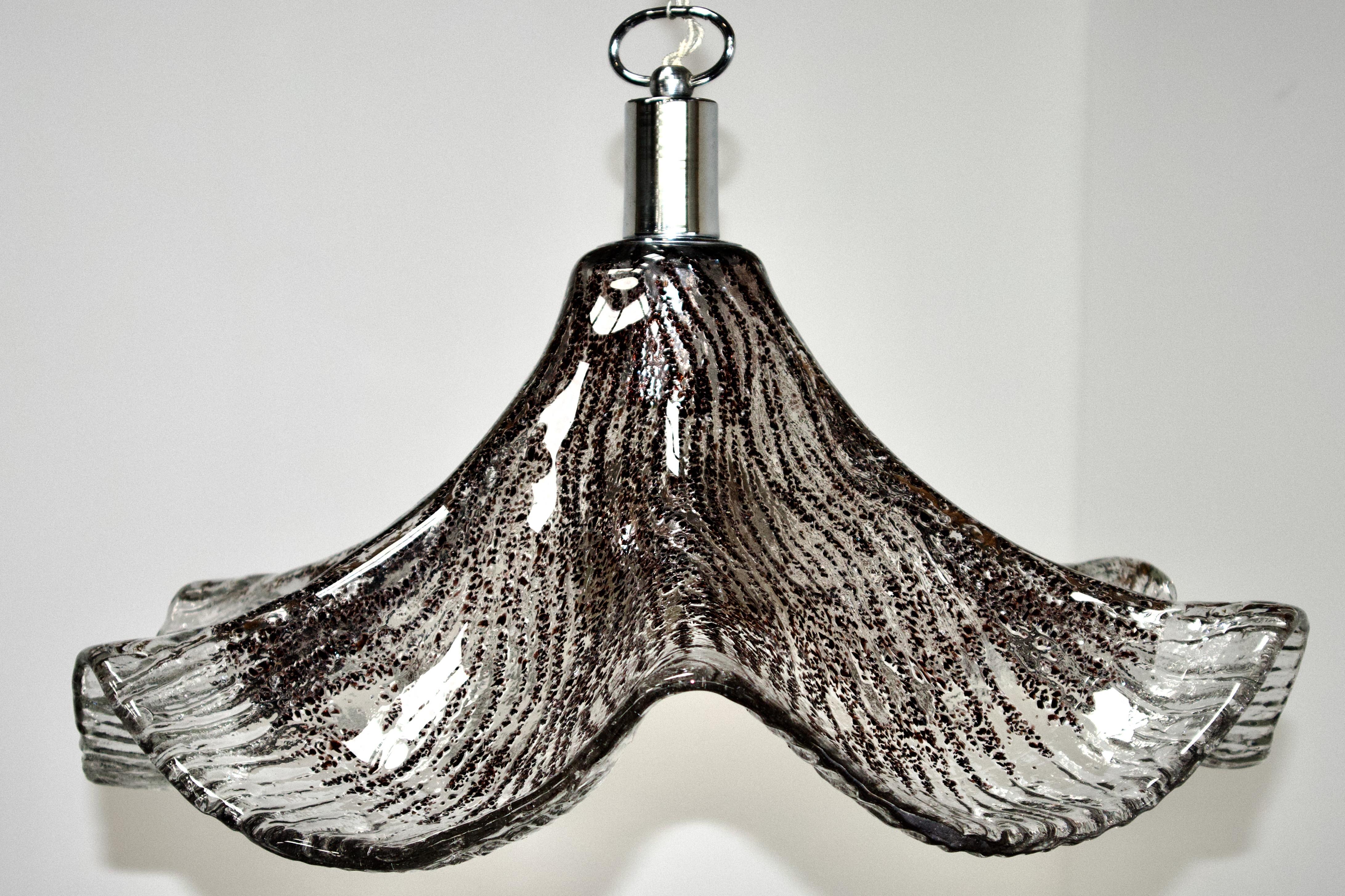 XL 1970s Tulip Murano Glass Pendant Lamp by La Murrina For Sale 1