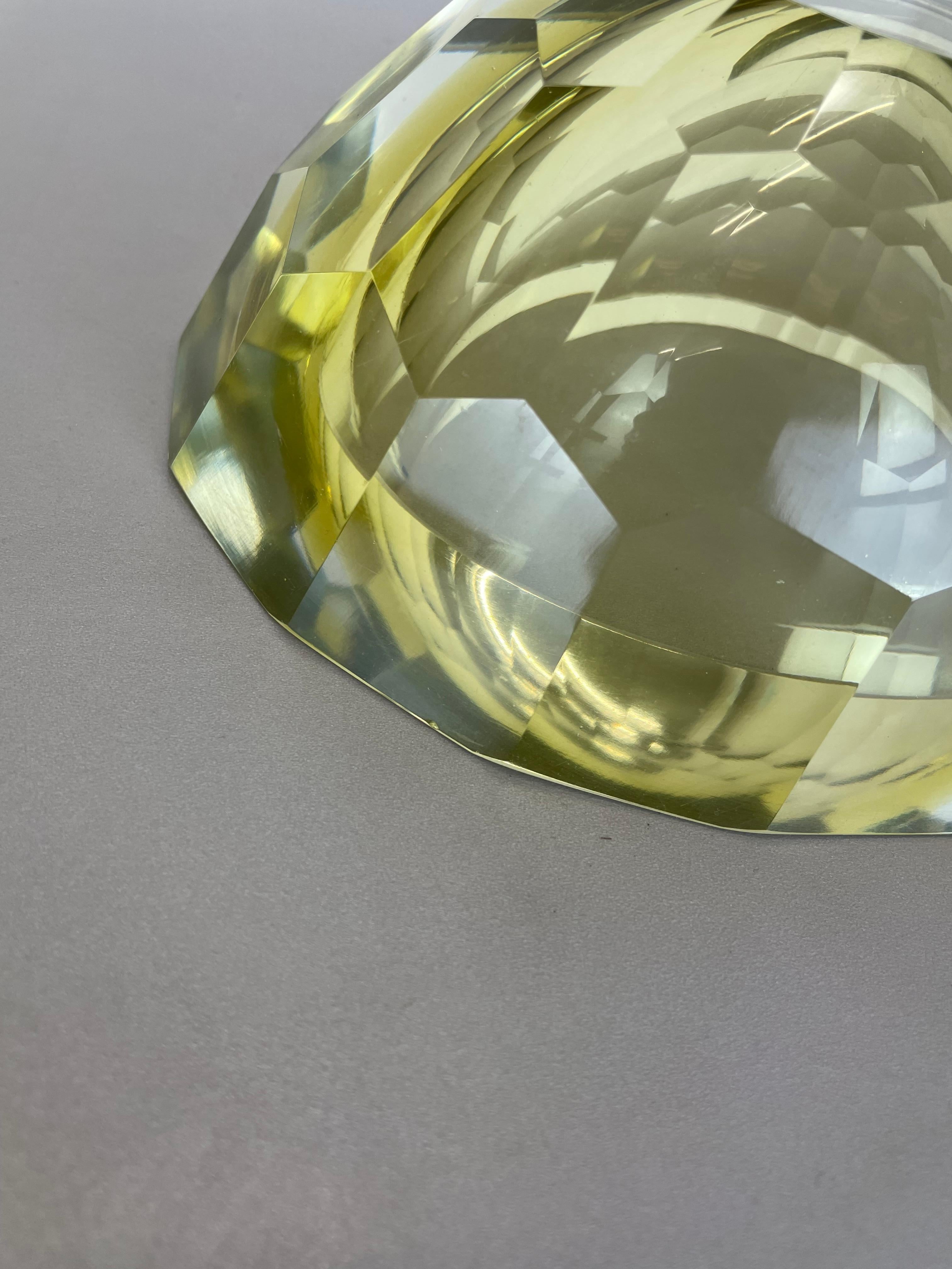 XL 2.4kg Murano Glass Sommerso yellow DIAMOND Bowl Flavio Poli, Italie, 1970 en vente 10