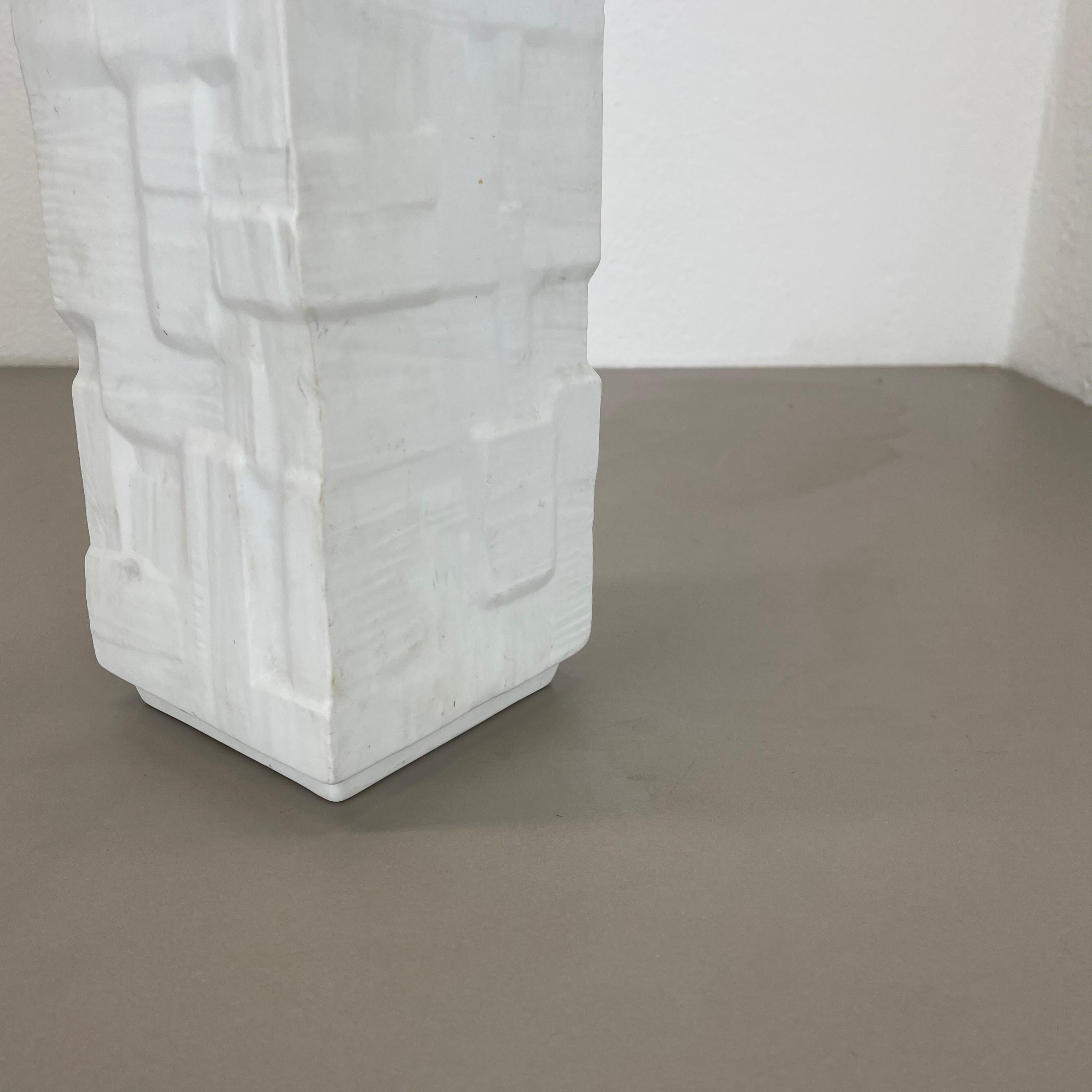 xl 32cm Op Art Vase Porcelain German Vase by Heinrich Ceramics, Germany 1970s For Sale 2