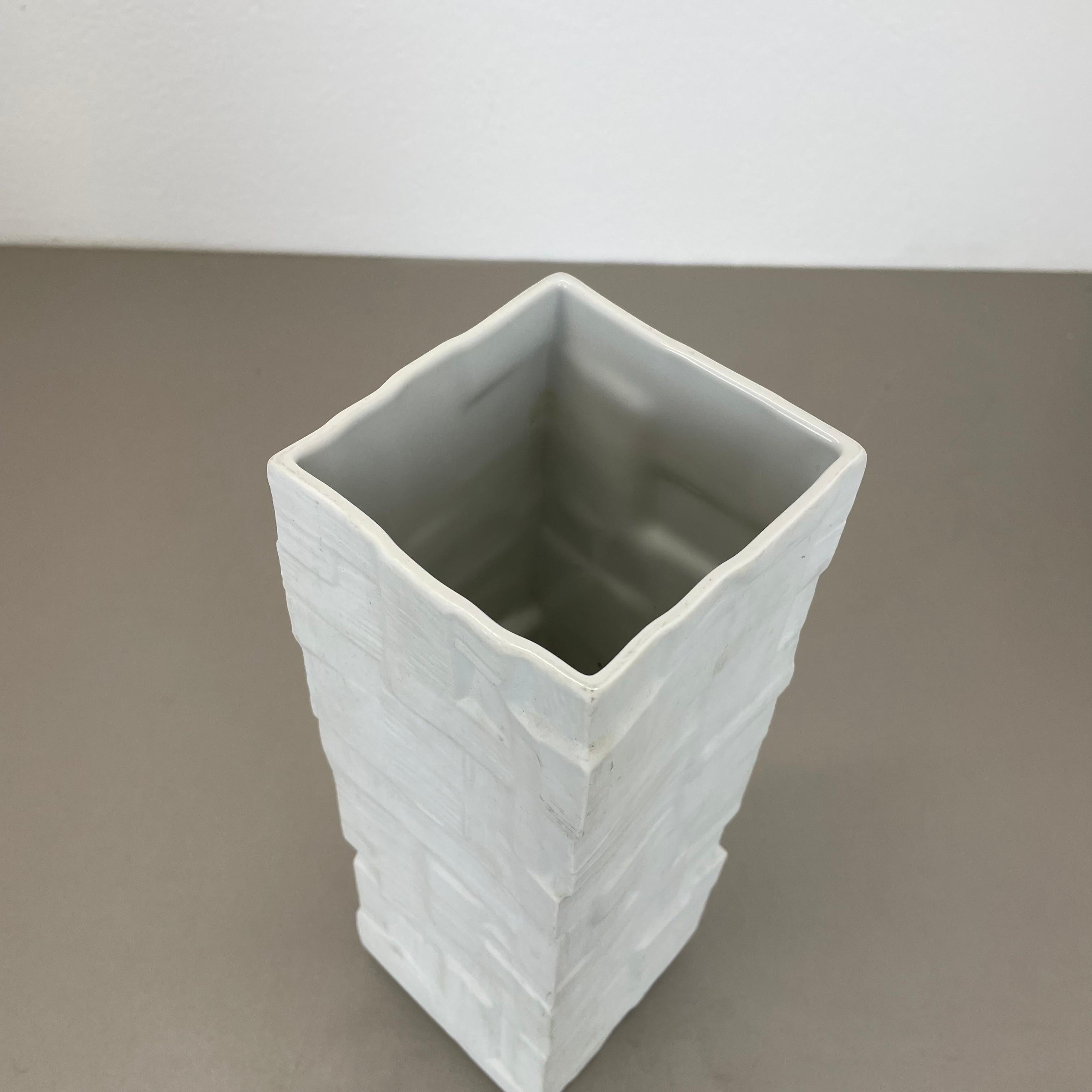 xl 32cm Op Art Vase Porcelain German Vase by Heinrich Ceramics, Germany 1970s For Sale 3