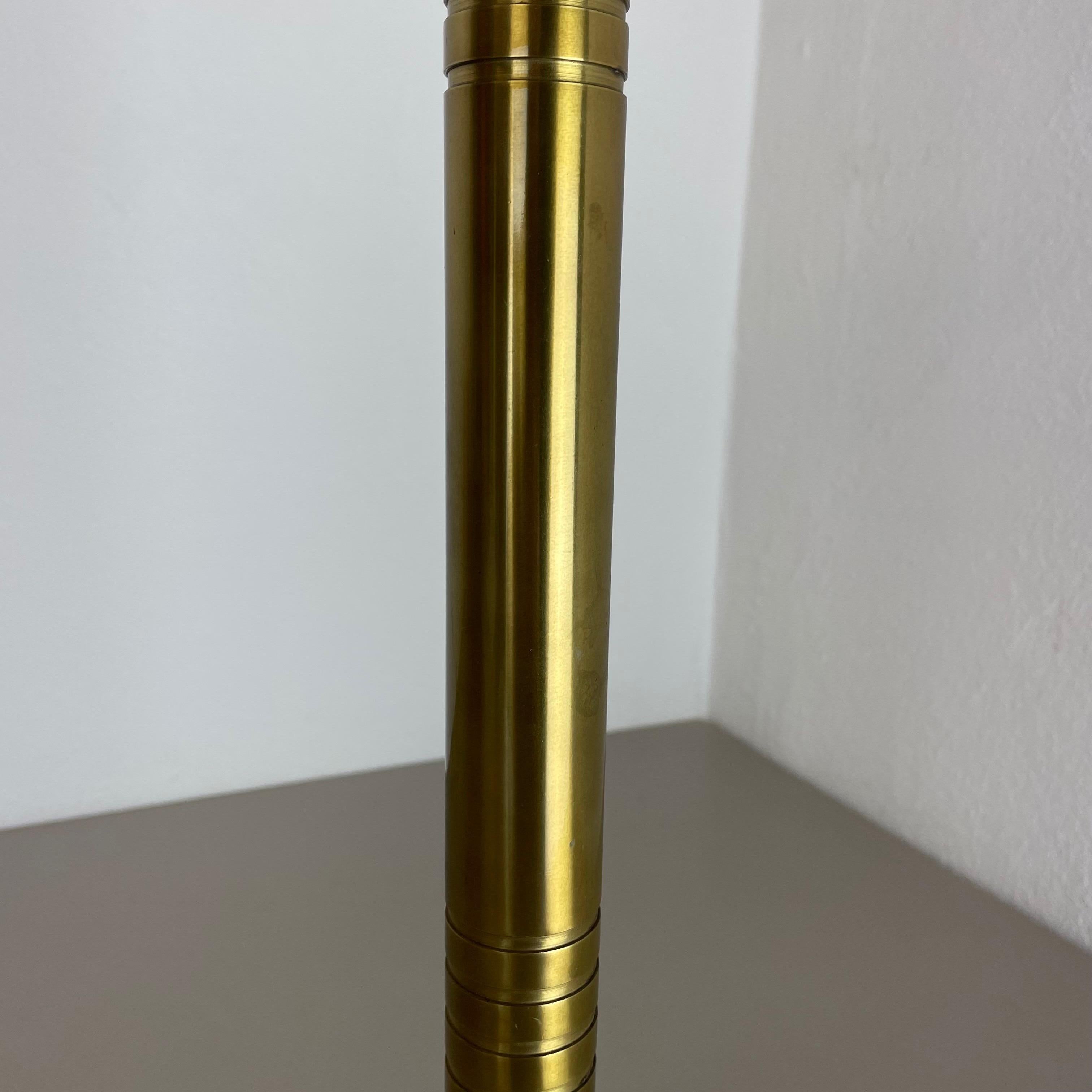 XL 3, 8kg Modernist Sculptural Brutalist Brass Floor Candleholder, Italy, 1950s For Sale 3