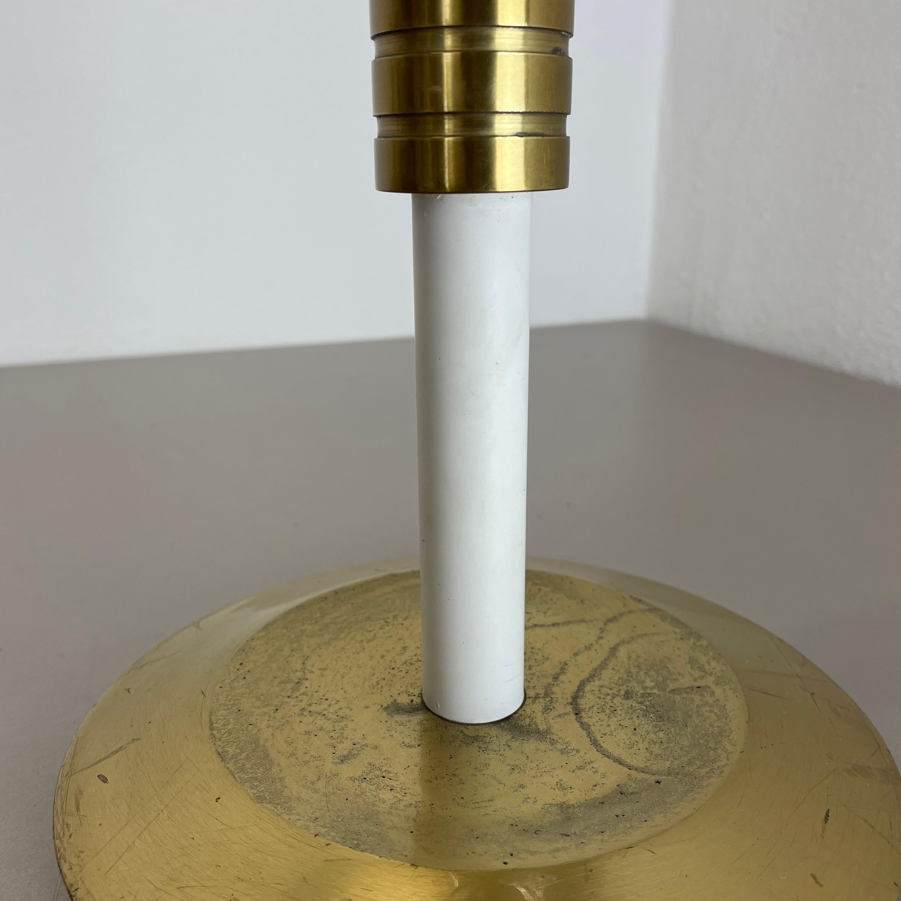 XL 3, 8kg Modernist Sculptural Brutalist Brass Floor Candleholder, Italy, 1950s For Sale 1