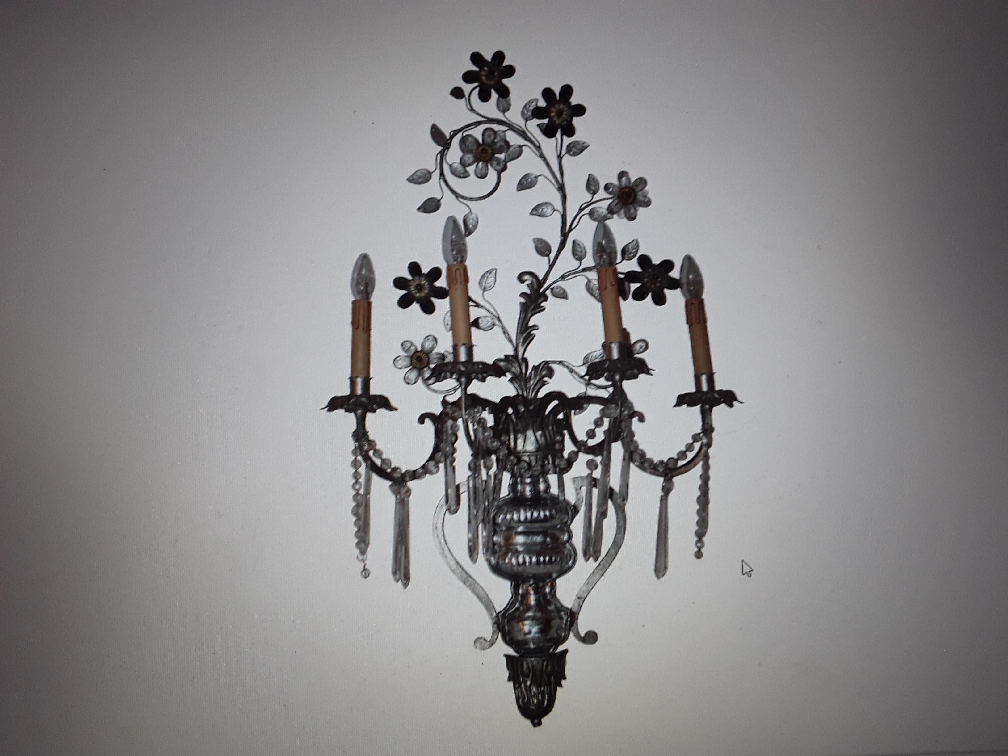 XL 40's French Hollywood Regency Crystal Floral Wall Sconce attr. Maison Bagues For Sale 11