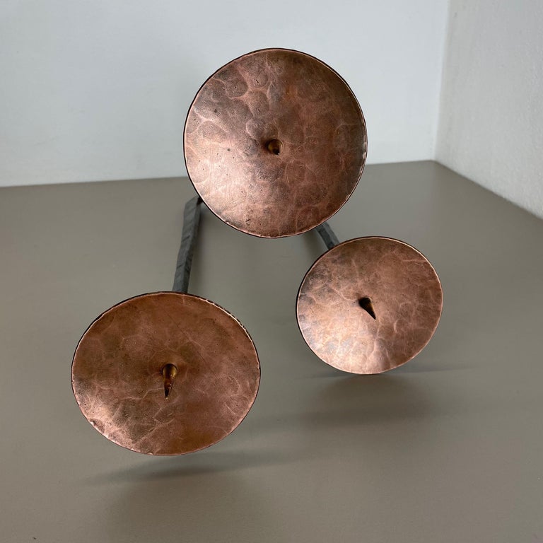 XL Modernist Sculptural Brutalist Copper floor Candleholder, Austria, 1950s For Sale 7