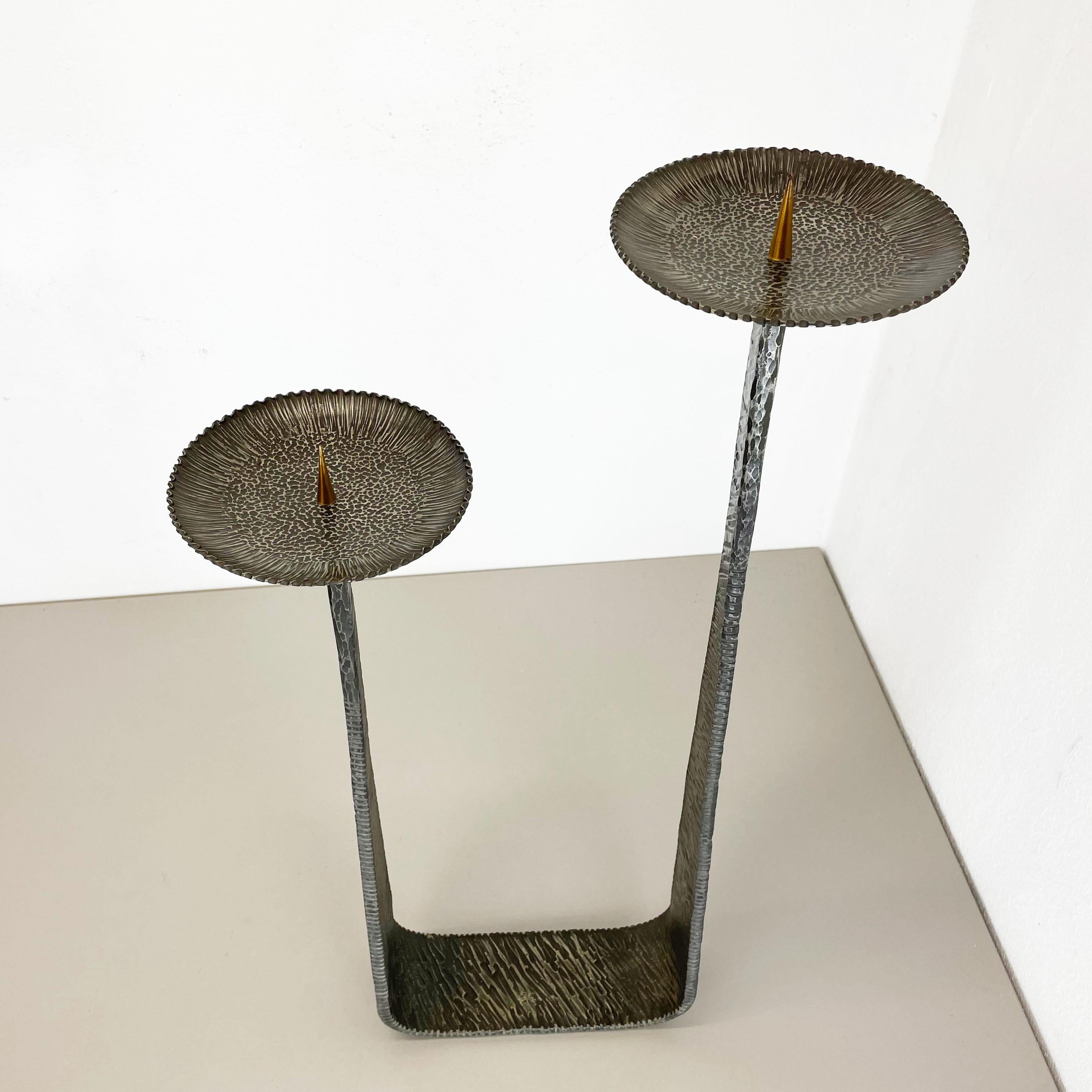 Austrian XL Modernist Sculptural Brutalist Copper floor Candleholder, Germany, 1970s For Sale