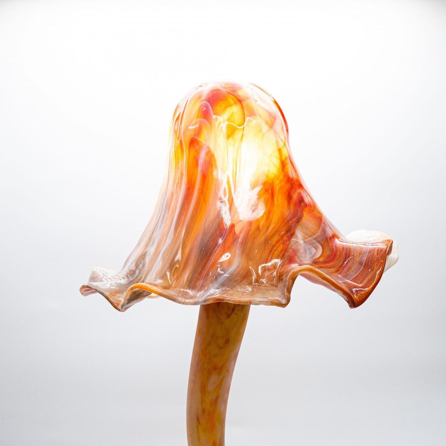 XL Art Nouveau Style Mushroom Murano Hand Blown, Table Lamp, Italy en venta 5