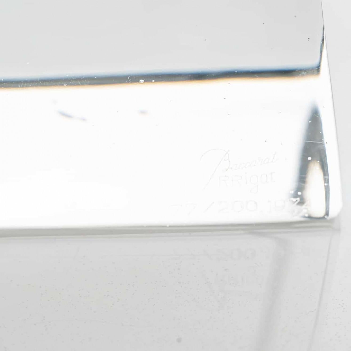 Francese XL Scultura di gufo in cristallo di Baccarat, Francia in vendita