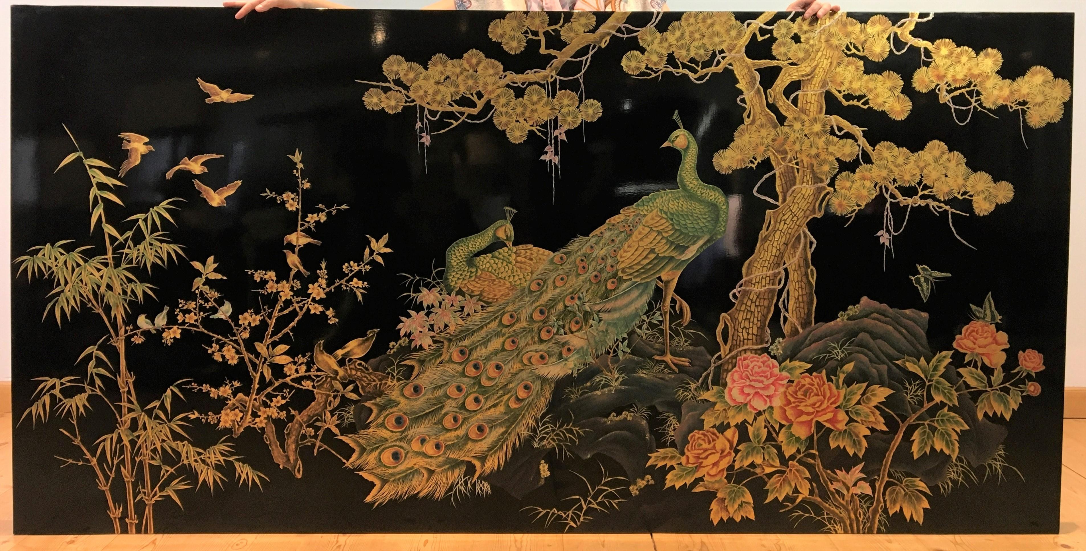 Laqué Panneau mural asiatique XL Paon et oiseaux, années 1990 en vente