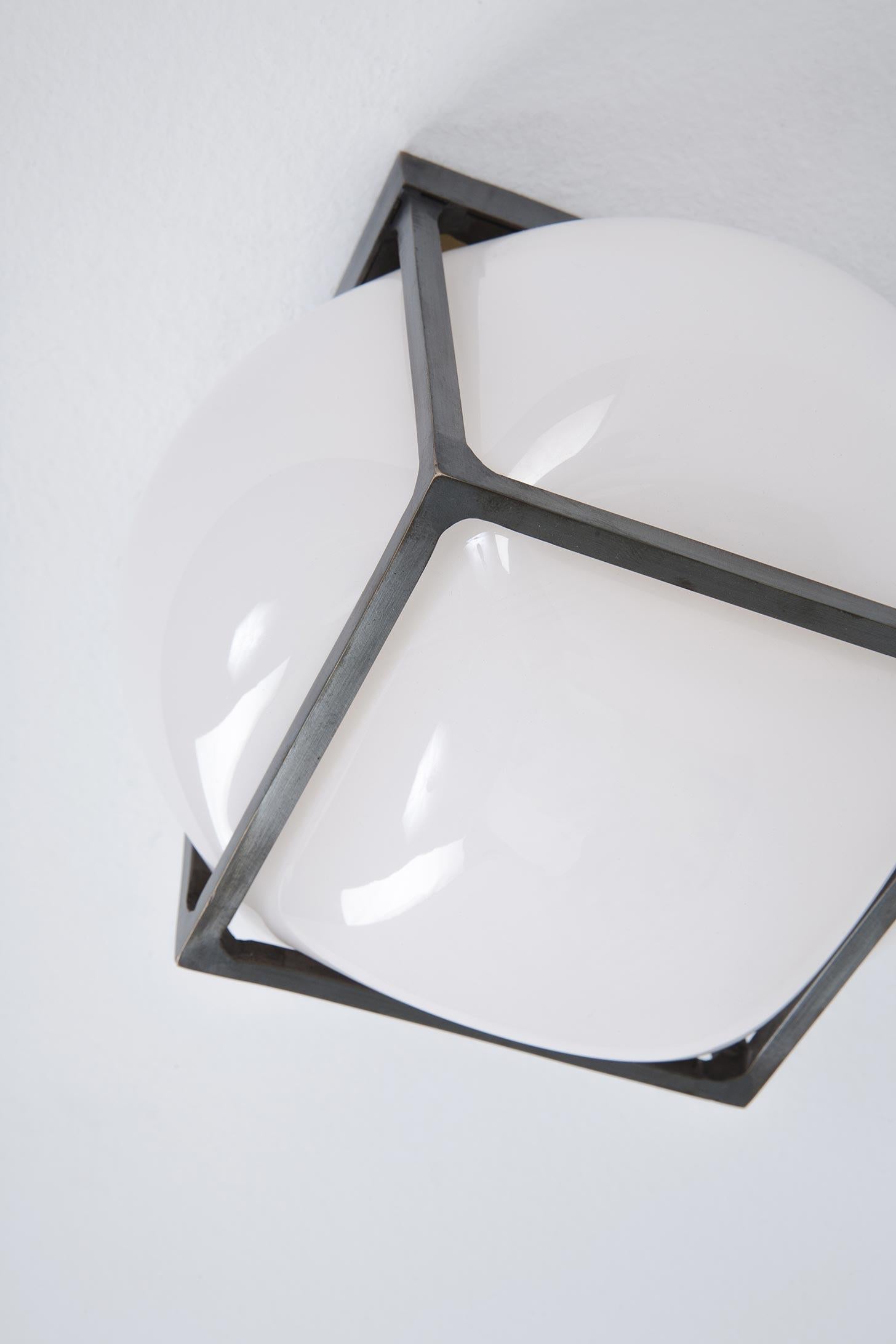Américain Lampe  Ampoule XL avec Verre Souffl  la Main en Laiton Massif comme Applique, Encastr ou Lampe de Table en vente