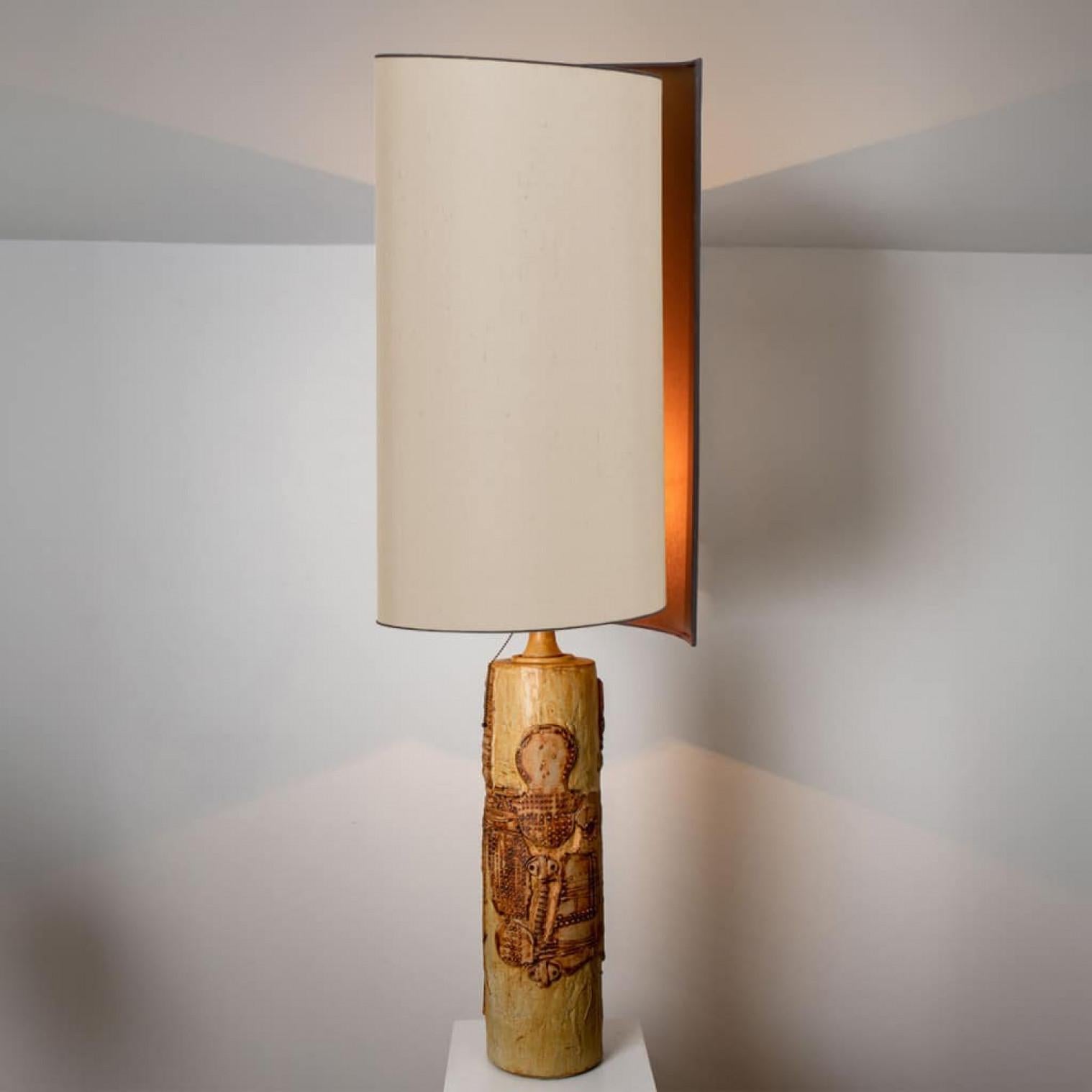 XL Ceramic Table Lamp B. Rooke, Beige Silk Lampshade by R. Houben, 1970 (Sonstiges) im Angebot