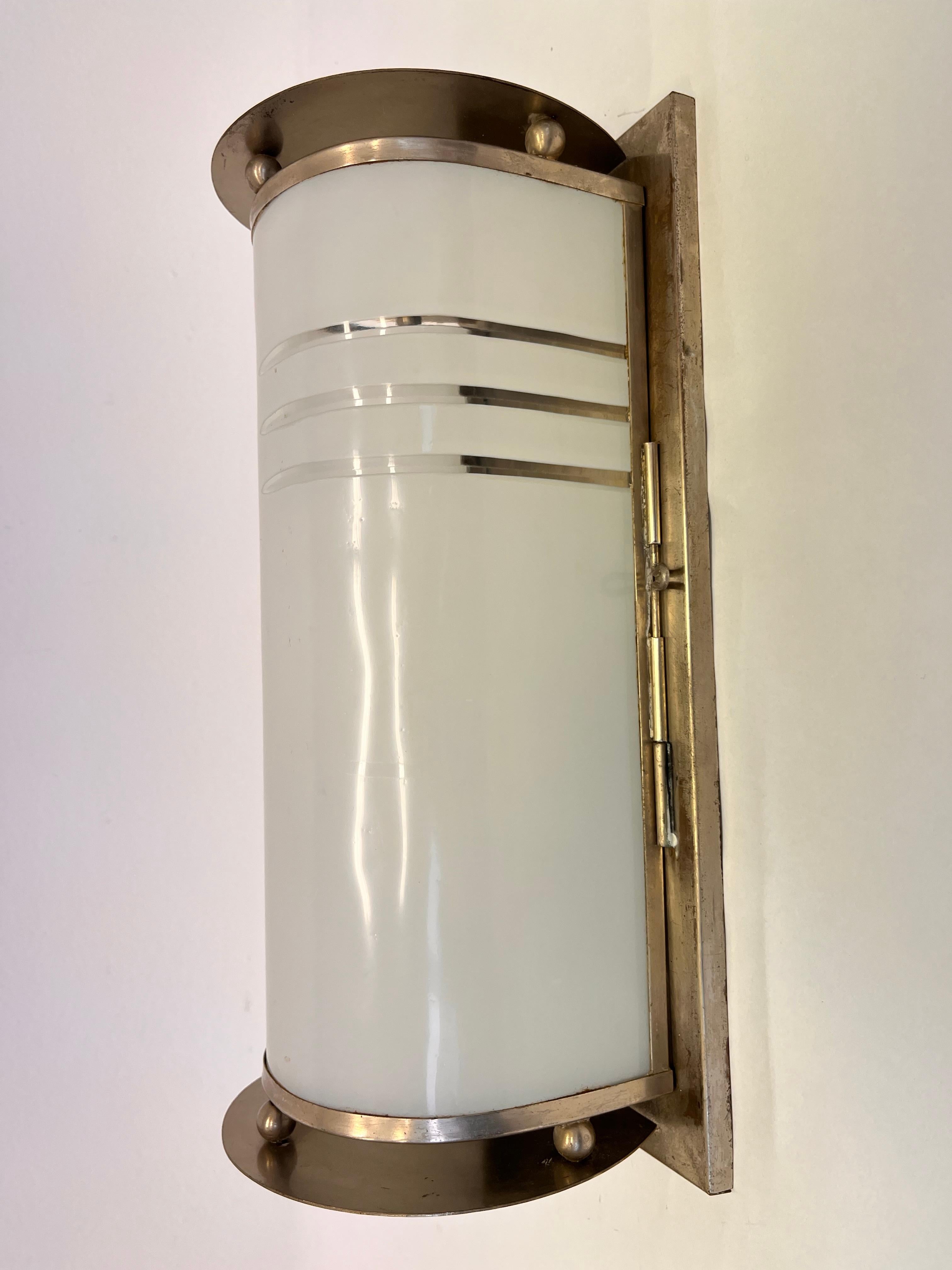 Lampada da parete e da vetro XL Chrome Design Bauhaus 1930 - Cecoslovacchia in vendita 3