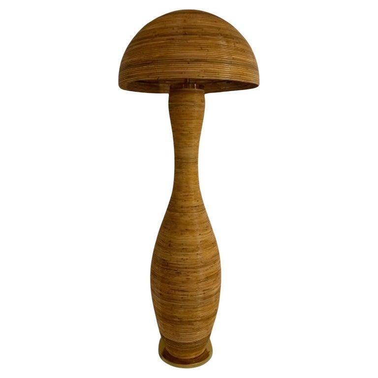 Lampada da terra XL in rattan contemporaneo