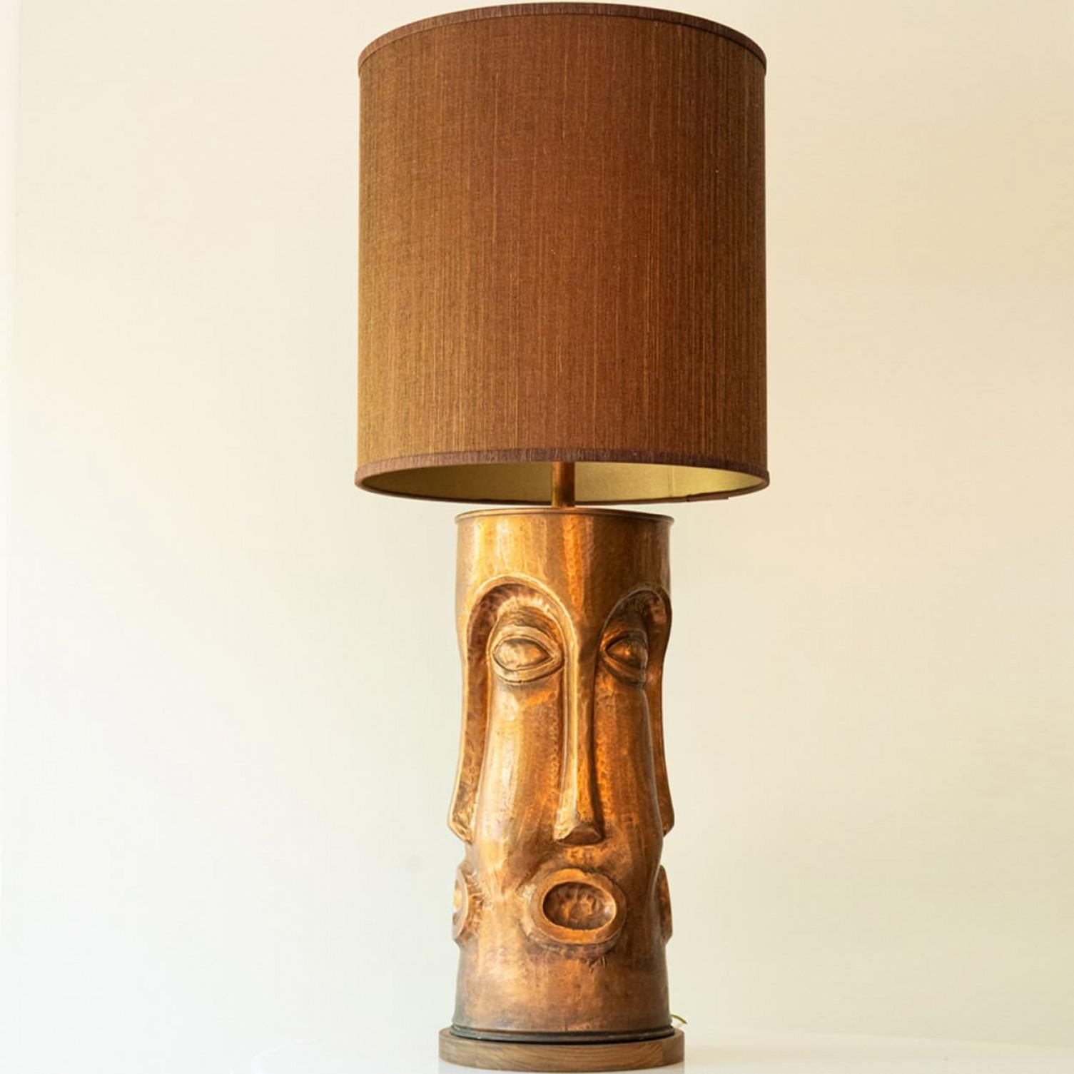 Other XL Copper Walnut Wood Floor Lamp with Faces, New Lampshade by R. Houben, 1970 For Sale