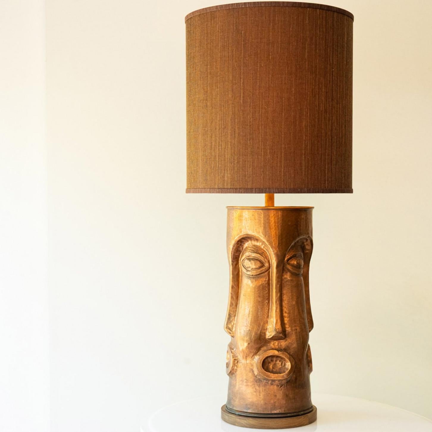 Late 20th Century XL Copper Walnut Wood Floor Lamp with Faces, New Lampshade by R. Houben, 1970 For Sale