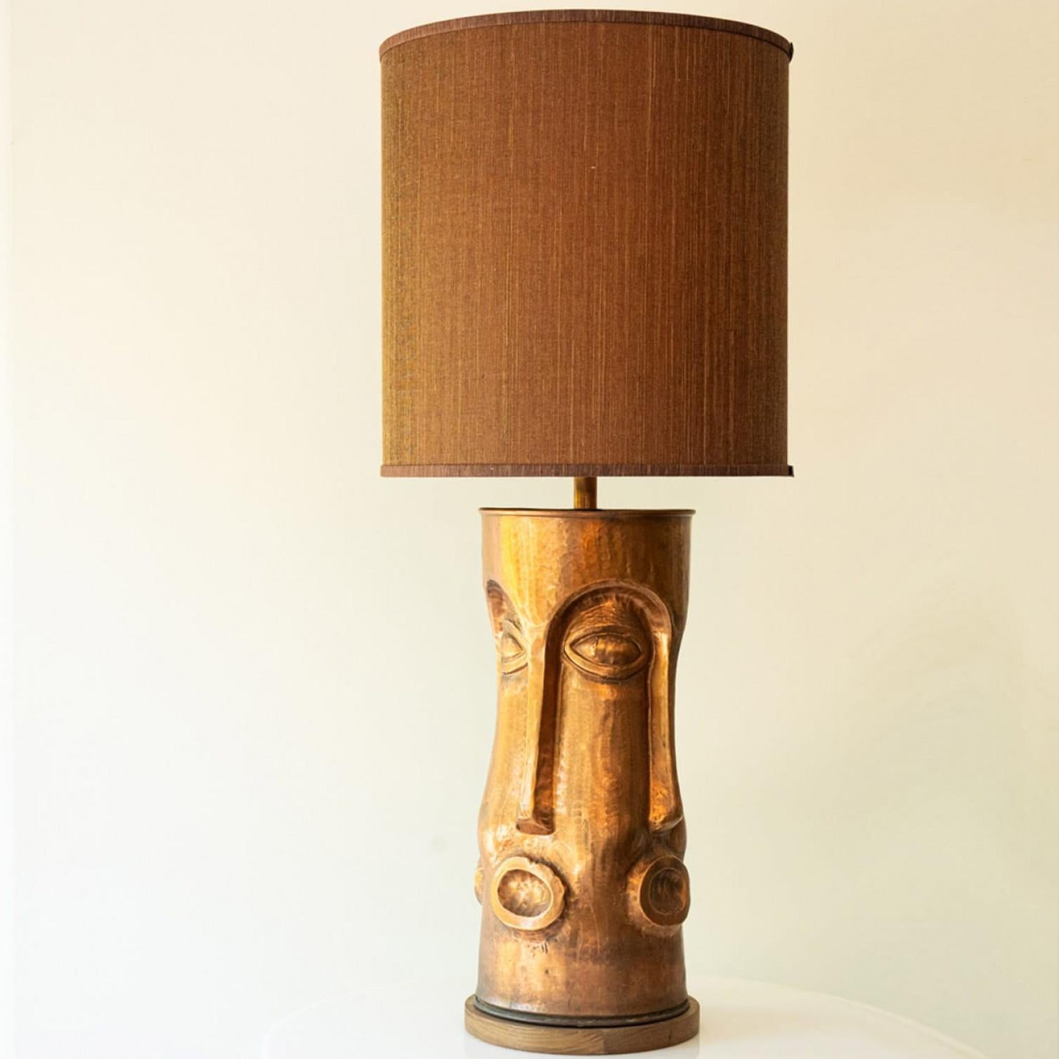 XL Copper Walnut Wood Floor Lamp with Faces, New Lampshade by R. Houben, 1970 For Sale 1