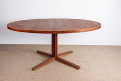 Mesa de comedor XL danesa de teca, ovalada y extensible, con base central, Dyrlund.