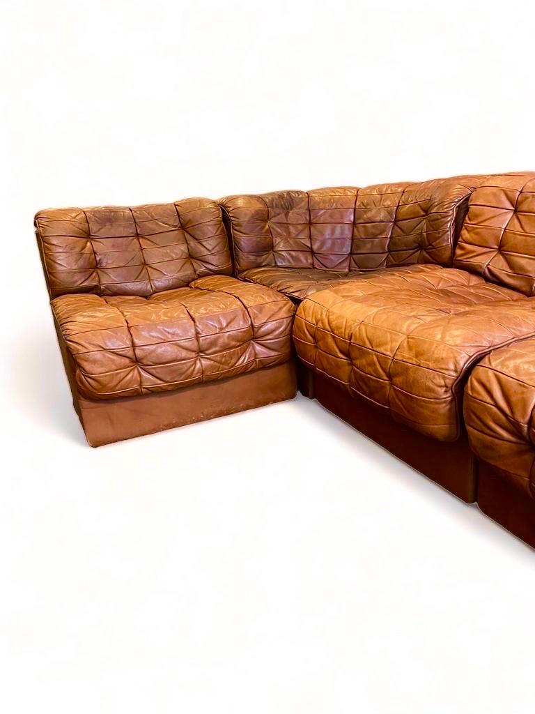 De Sede DS 11 Modular Sofa in Patinated Burnt Orange Cognac Leather, 1970s For Sale 2