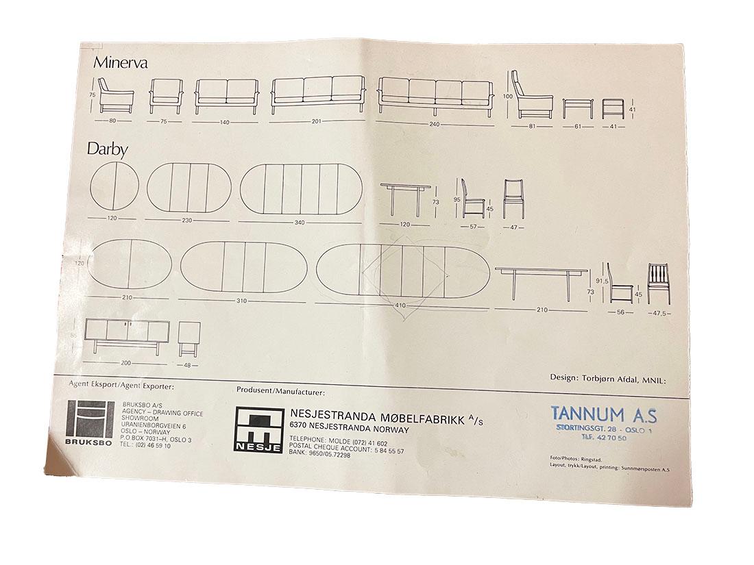 161 Inch Table de salle à manger et 10 chaises 'Darby' par Torbjørn Afdal pour Bruksbo Norvège Bon état - En vente à Delft, NL