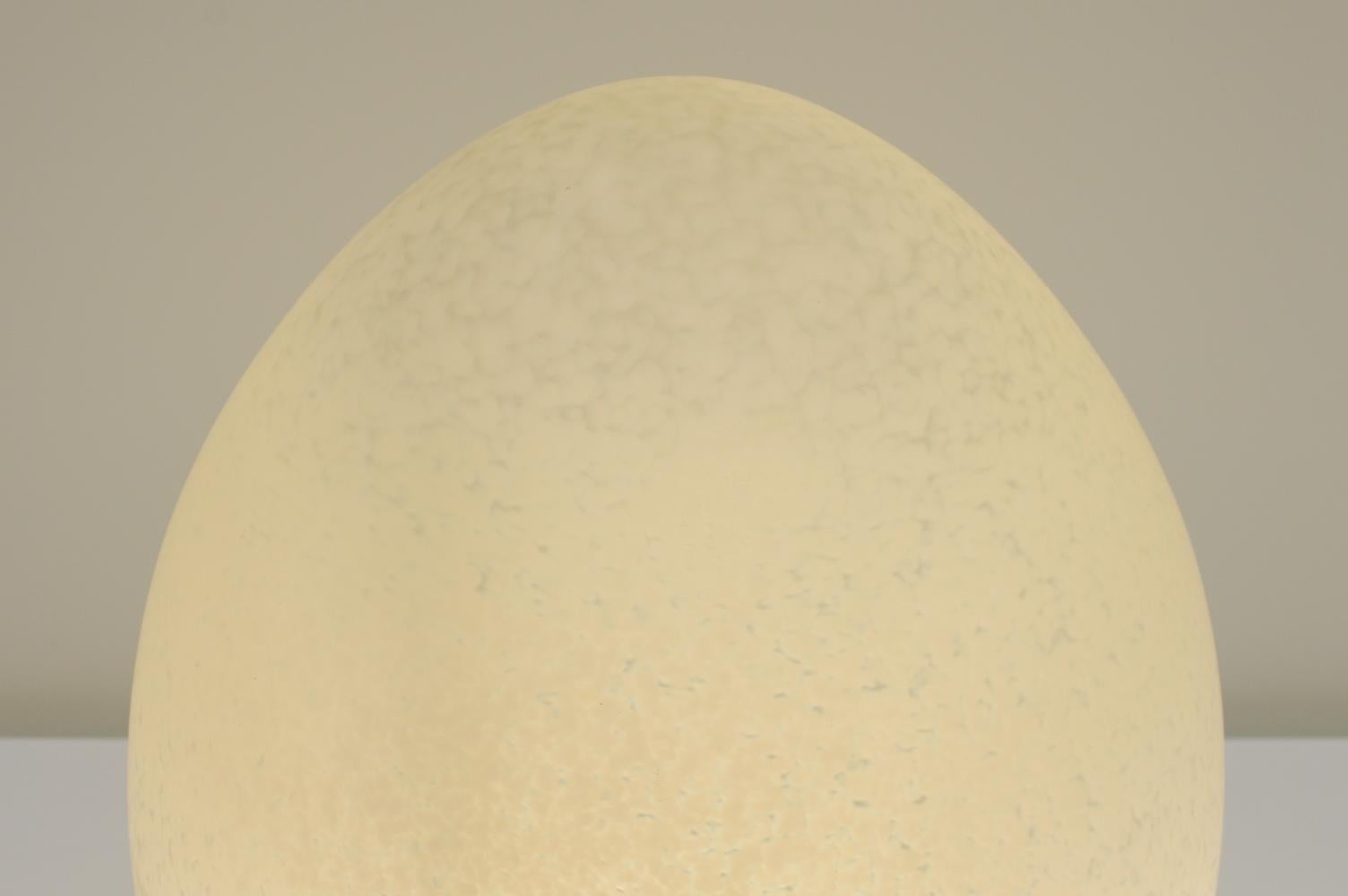 Lampe de table XL Egg de Domec Luminaires, France, années 80.  Bon état - En vente à Landgraaf, NL