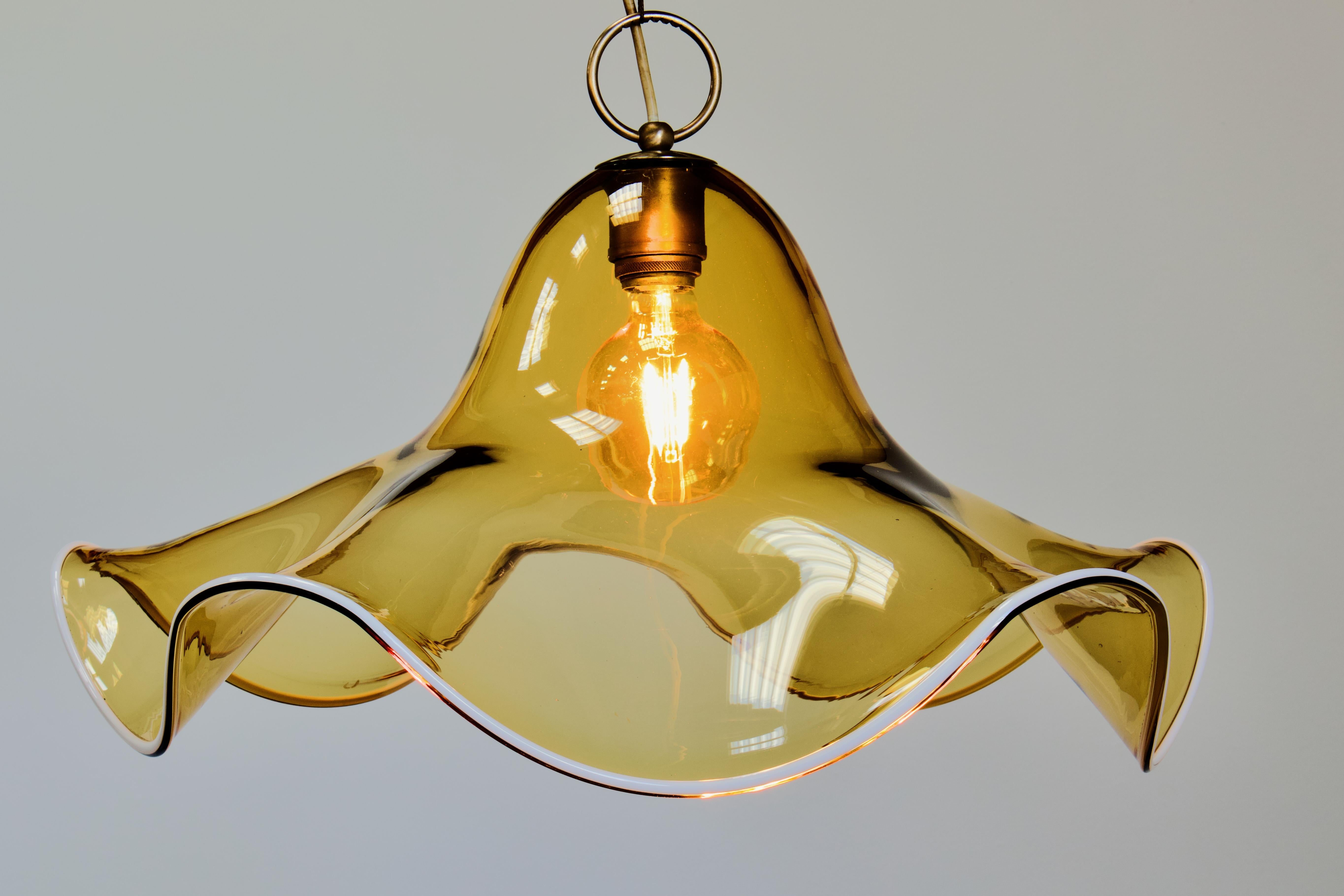 Organique Lampe à suspension en verre de Murano ambré à fleurs XL par La Murrina, 1970, Italie en vente
