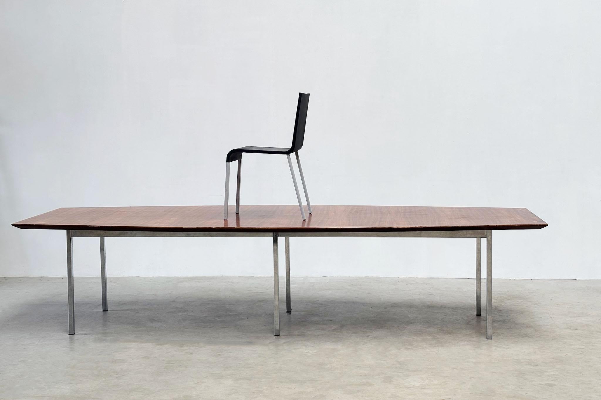 Table de salle à manger ou de conférence XL Florence Knoll en vente 4