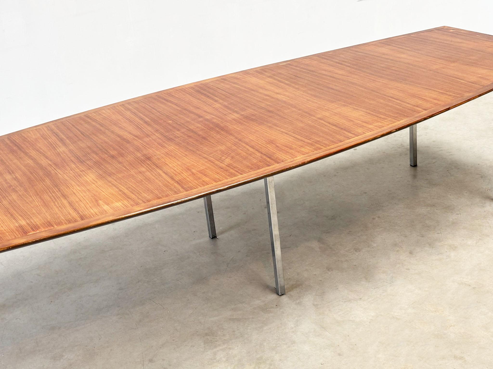 Table de salle à manger ou de conférence XL Florence Knoll Bon état - En vente à Nijlen, VAN