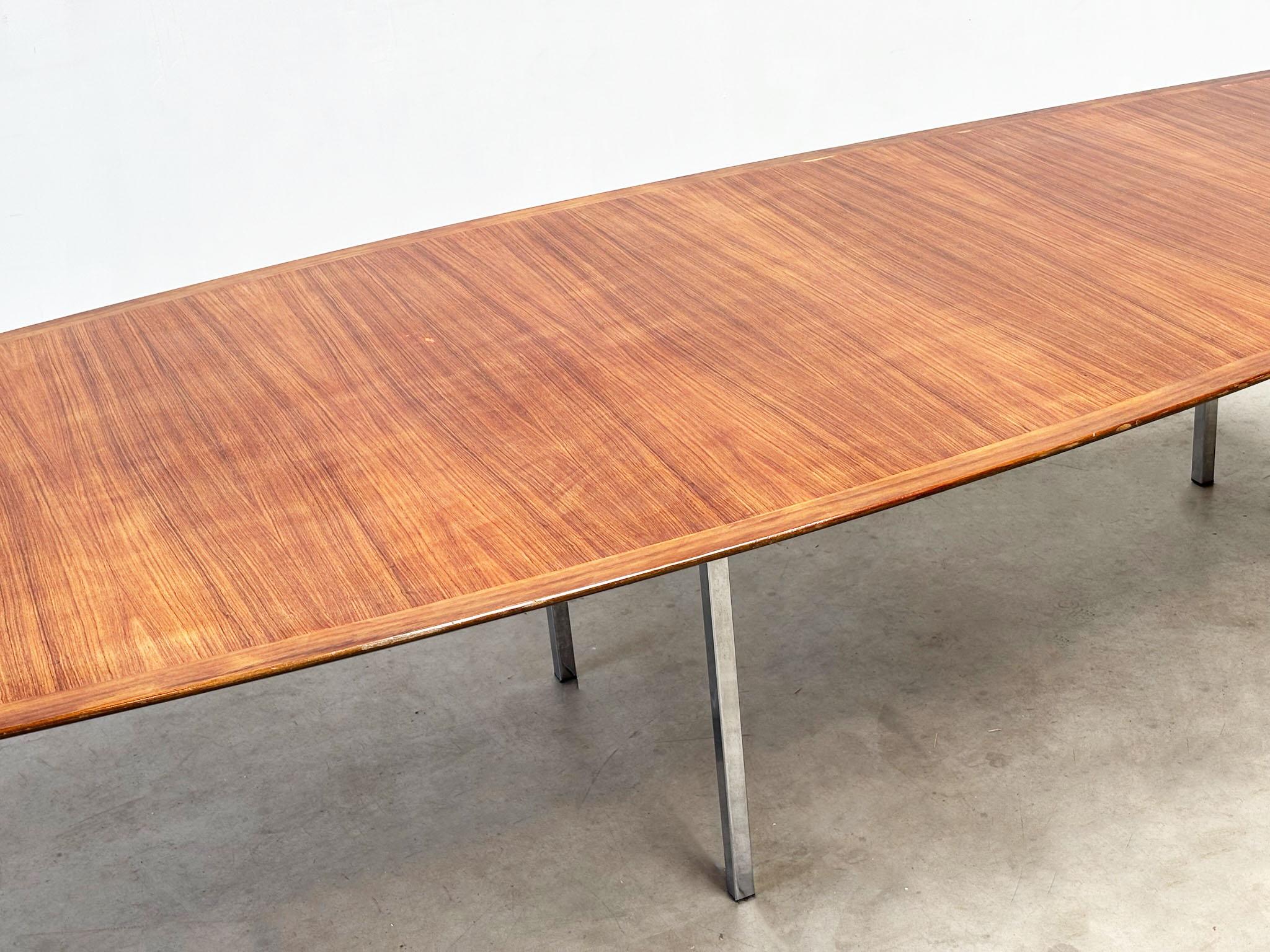 Table de salle à manger ou de conférence XL Florence Knoll en vente 2