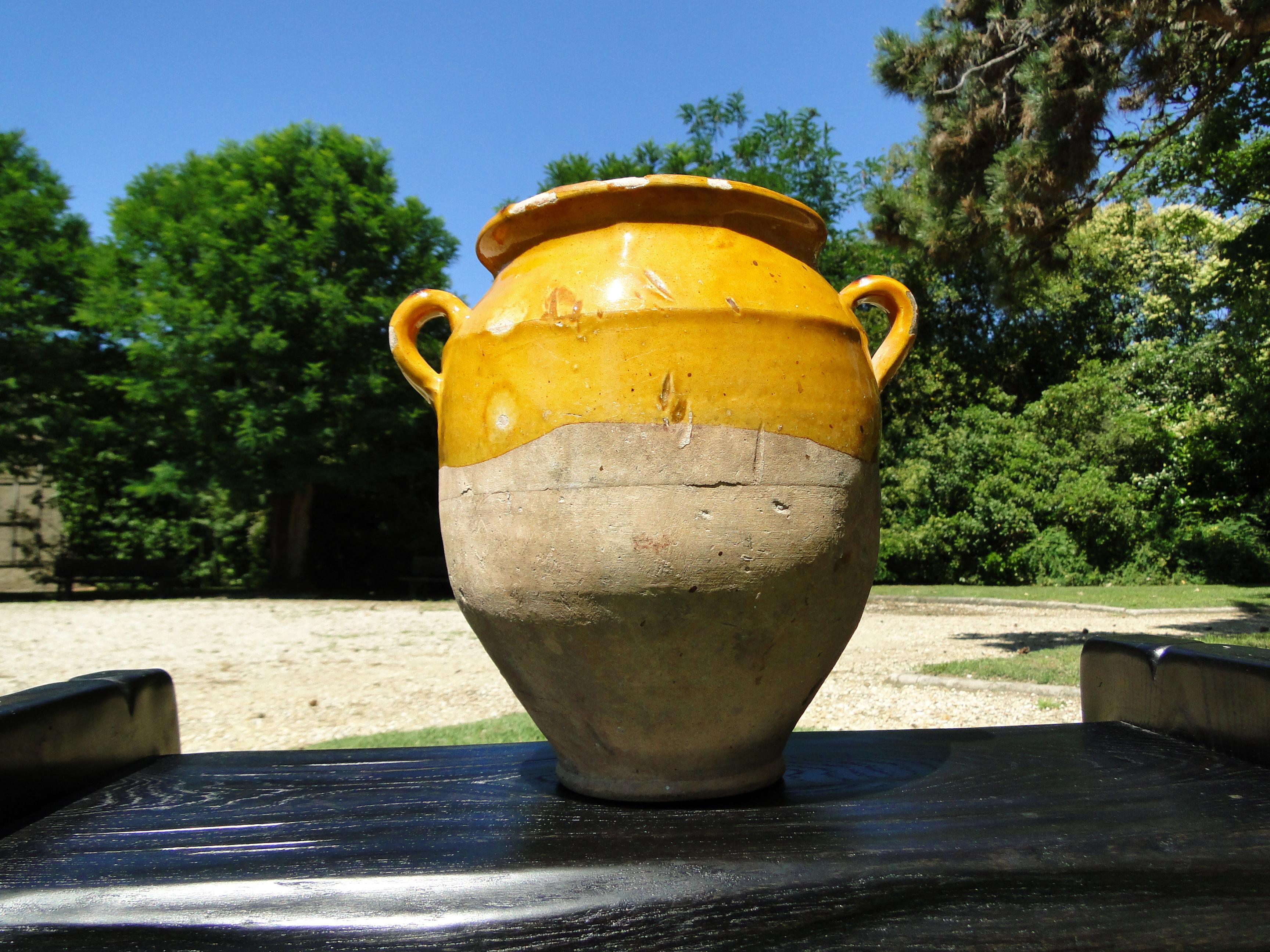 XL French Antique Confit Pot Redware Faience Yellowware Art Pottery  In Good Condition In Lège Cap Ferret, FR