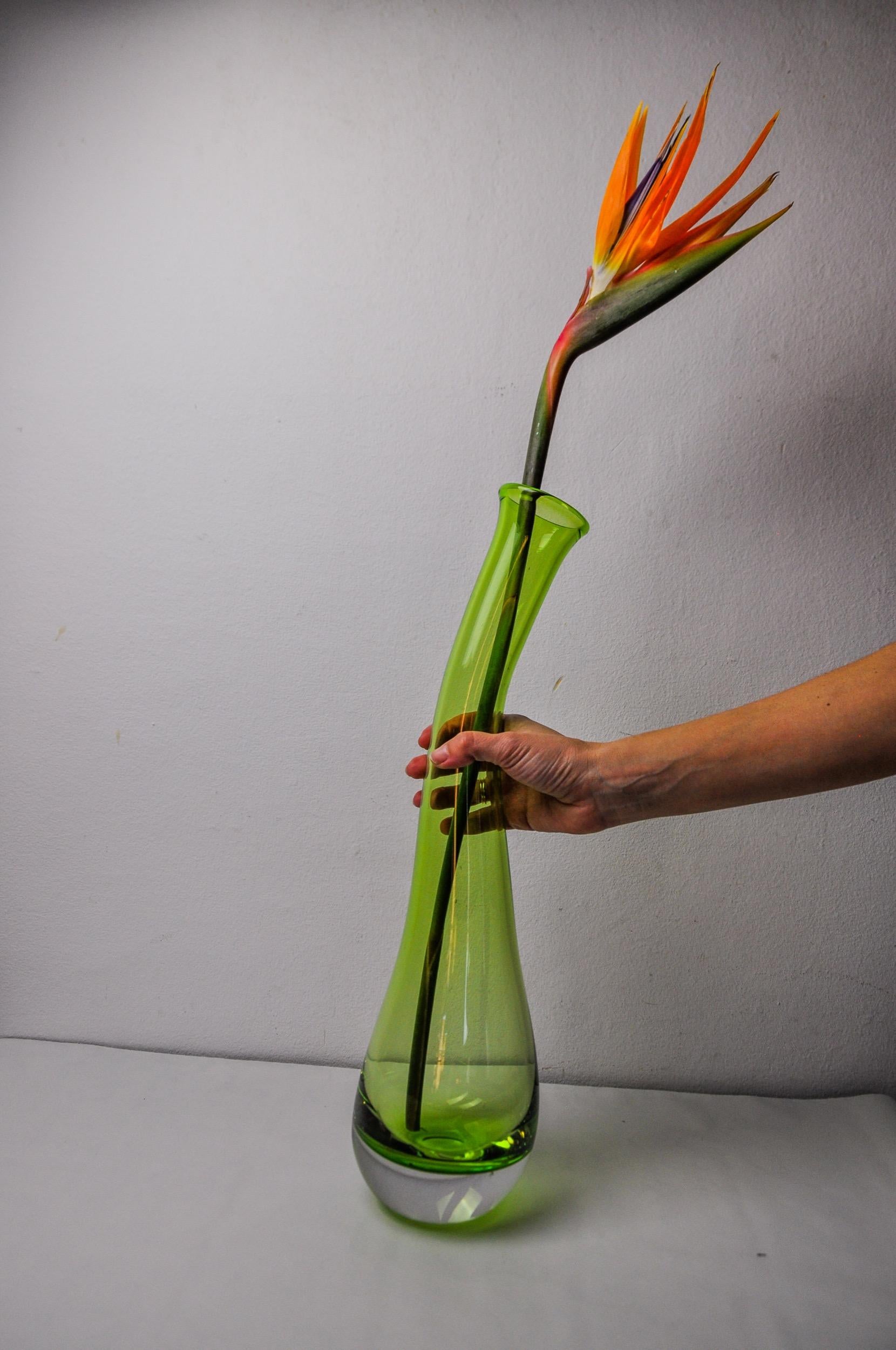Late 20th Century XL green sommerso vase by seguso, italy, 1970 For Sale