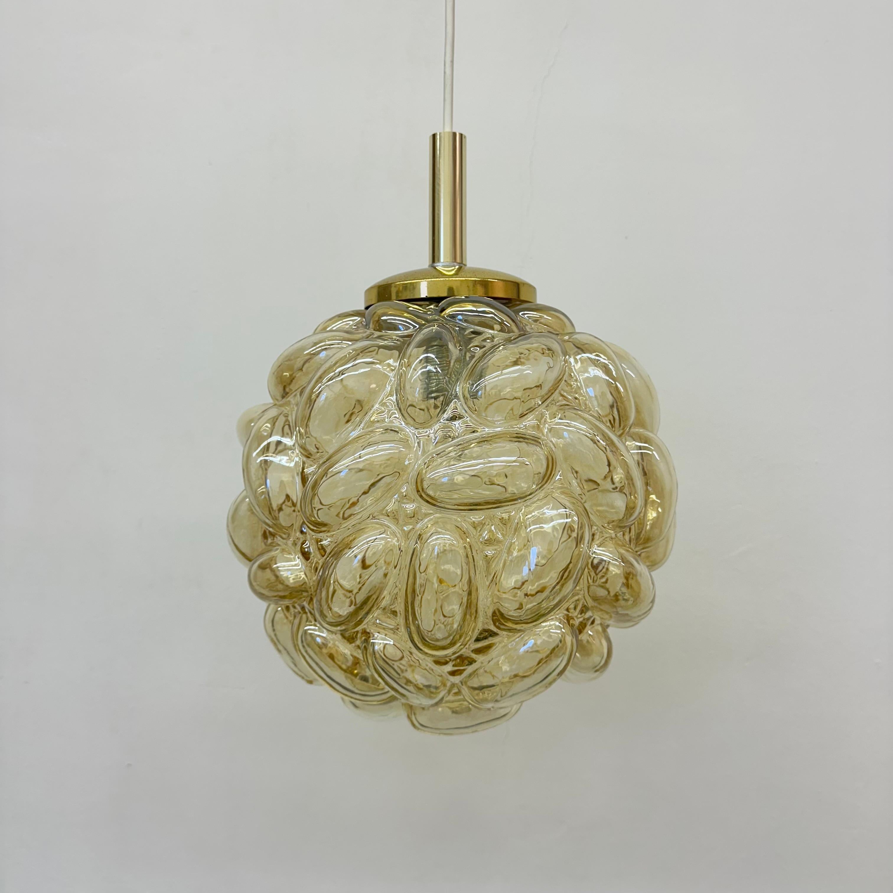 Lampe suspendue à bulles en verre Helena Tynell XL, 1970 en vente 6