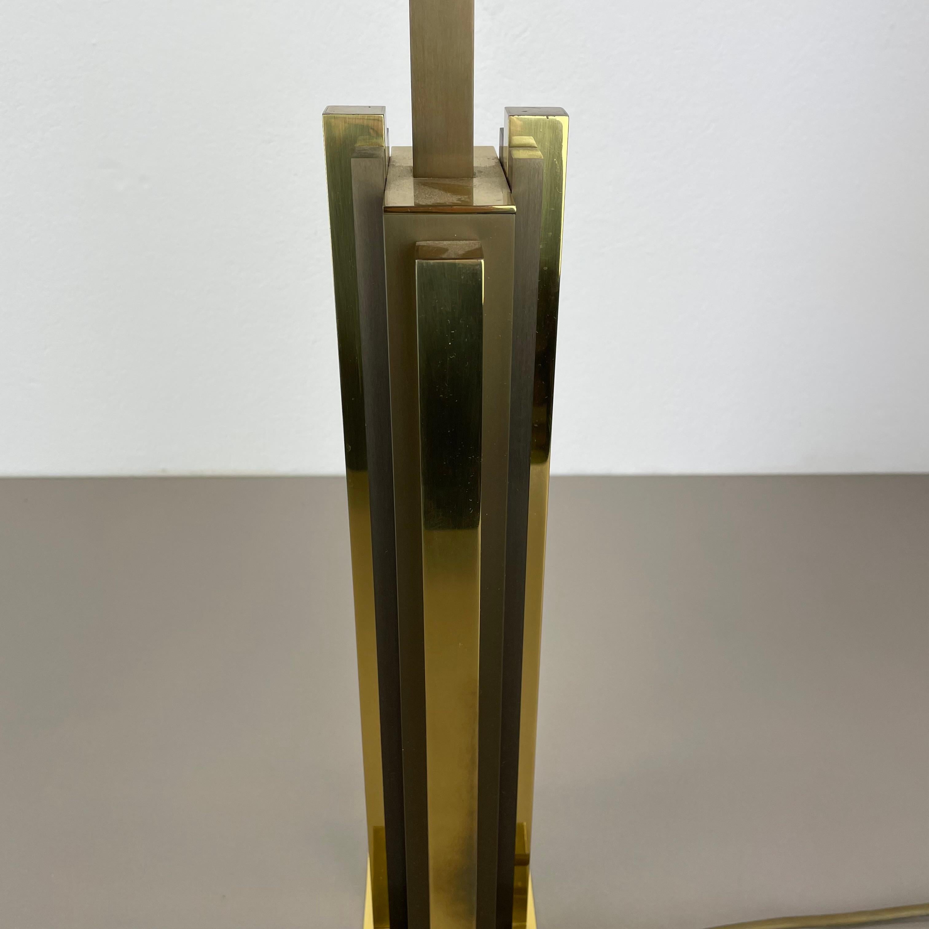 xl Hollywood Regency Brass bicolor table Light in Willy Rizzo Style, Italy 1970s For Sale 9