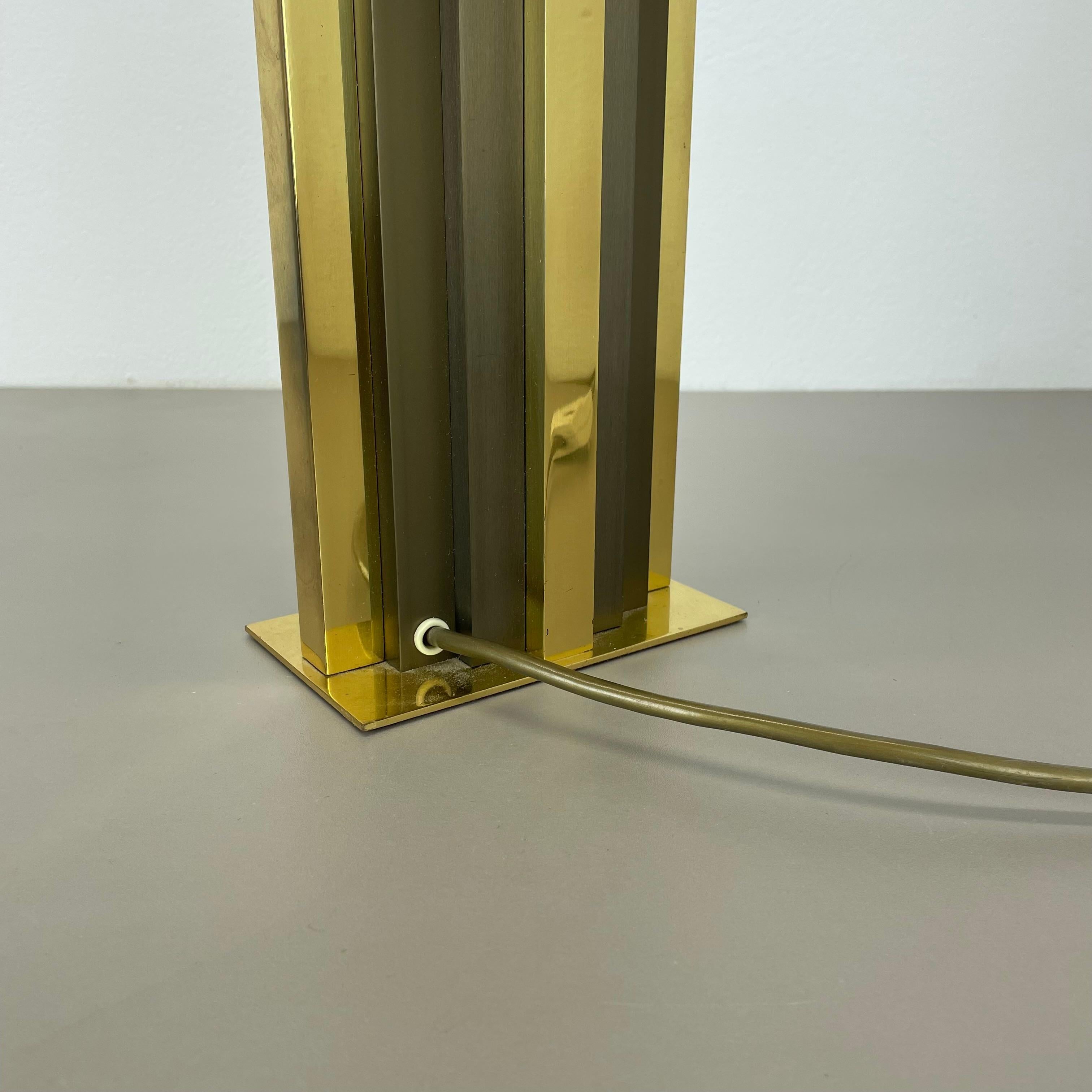 xl Hollywood Regency Brass bicolor table Light in Willy Rizzo Style, Italy 1970s For Sale 10