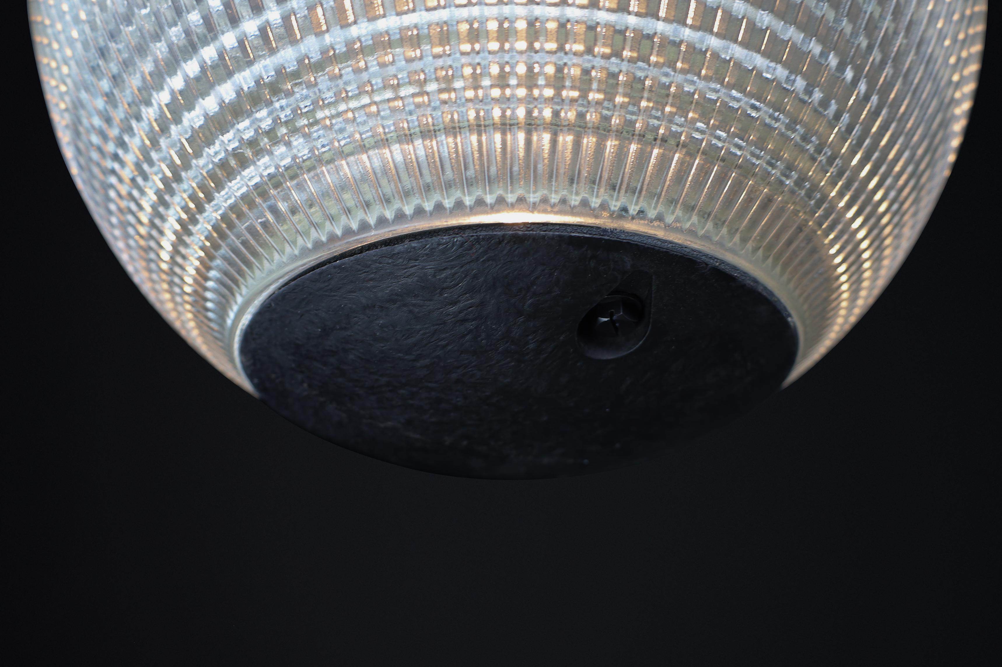 20ième siècle XL Holophane - Lampadaire original de Paris, France, 1960 Set/24x en vente