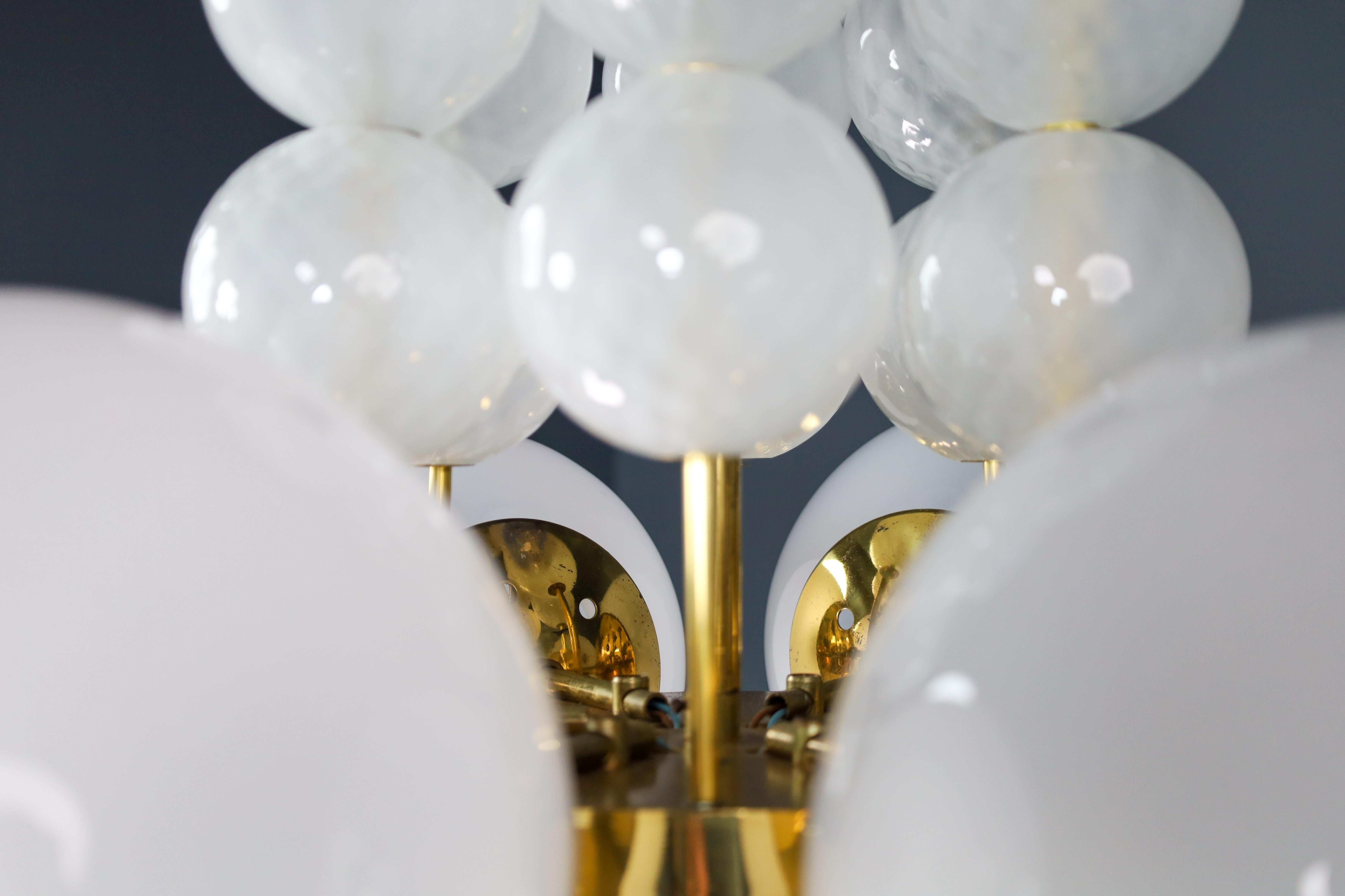 Mid-Century Modern XL Hotel Chandelier with Brass Fixture and Hand-Blowed Frosted Glass Globes For Sale