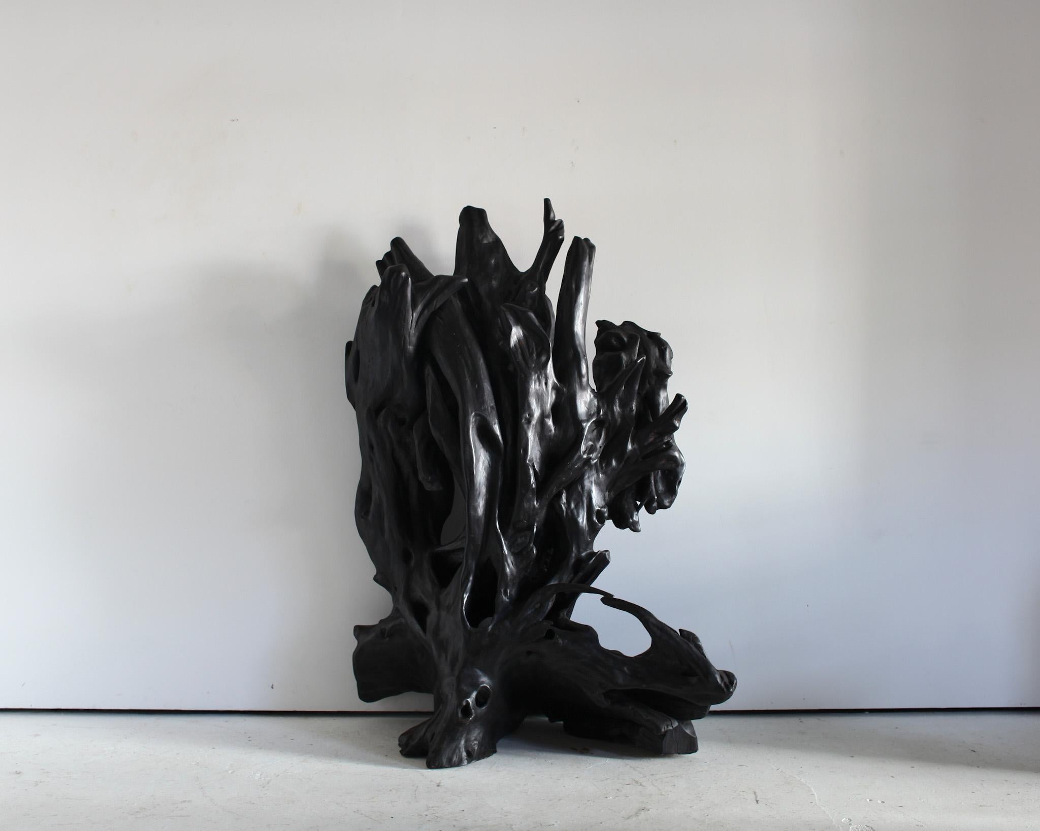 Sculpture japonaise Wabi Sabi de racine de cèdre calcinée XL Bon état - En vente à London, GB