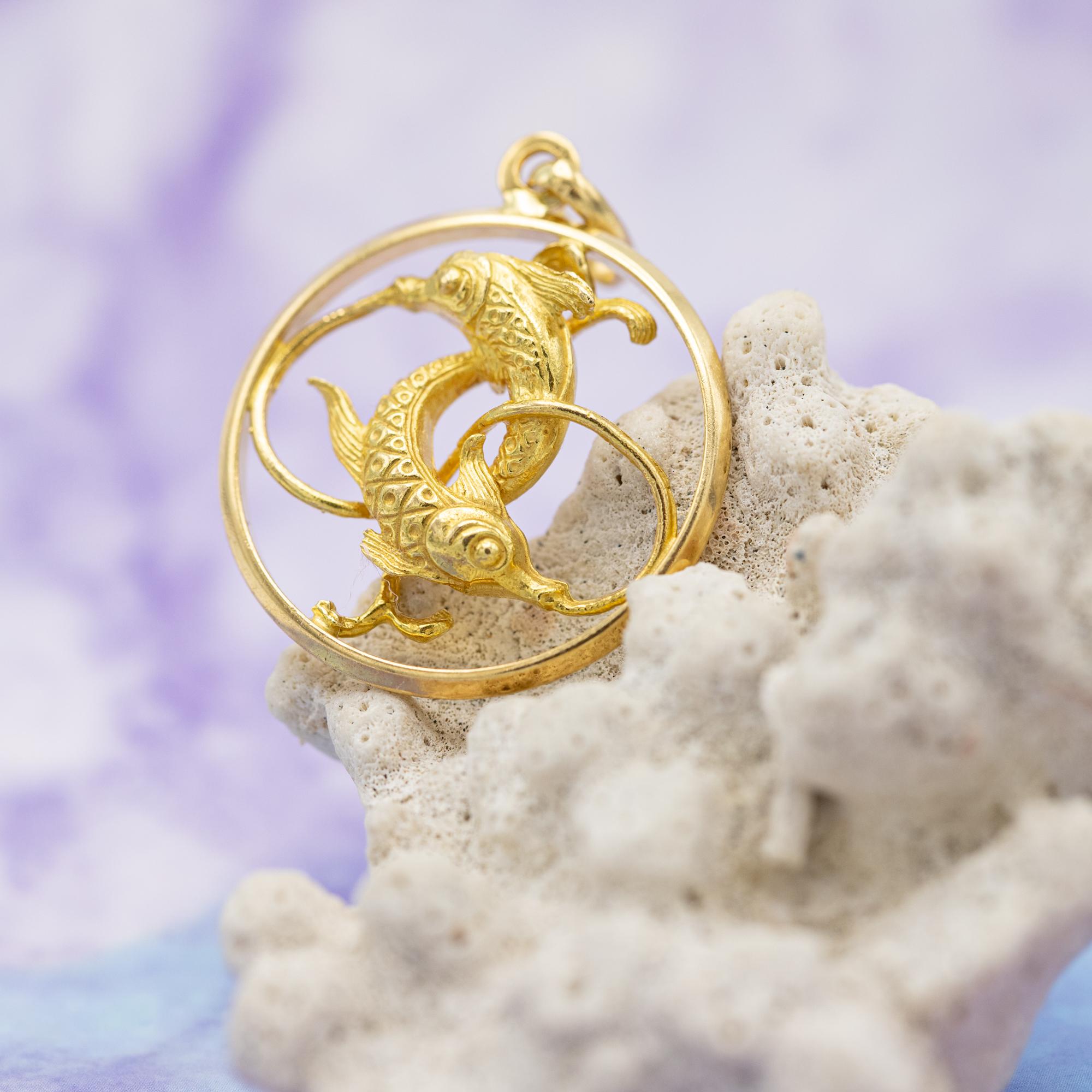 For sale is this vintage charm depicting a Pisces, the twelfth astrological sign in the zodiac. This Constellation Star Sign Pendant is associated with the birth dates between 22 February and 21 March. This pretty charm is marked with a 750 mark and