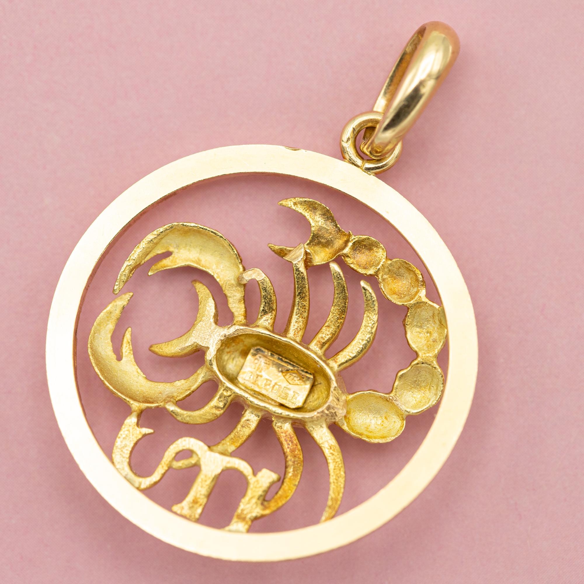 Women's or Men's XL Large 18k zodiac charm pendant - Scorpio medallion - solid yellow gold For Sale
