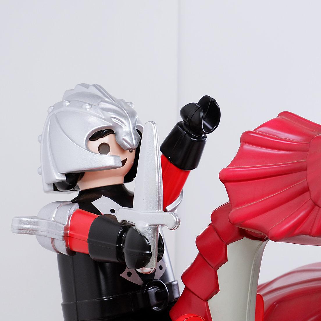 XL Großer Original roter Original Drache und Playmobil-Krieger - Flügelspan 220cm (20. Jahrhundert) im Angebot