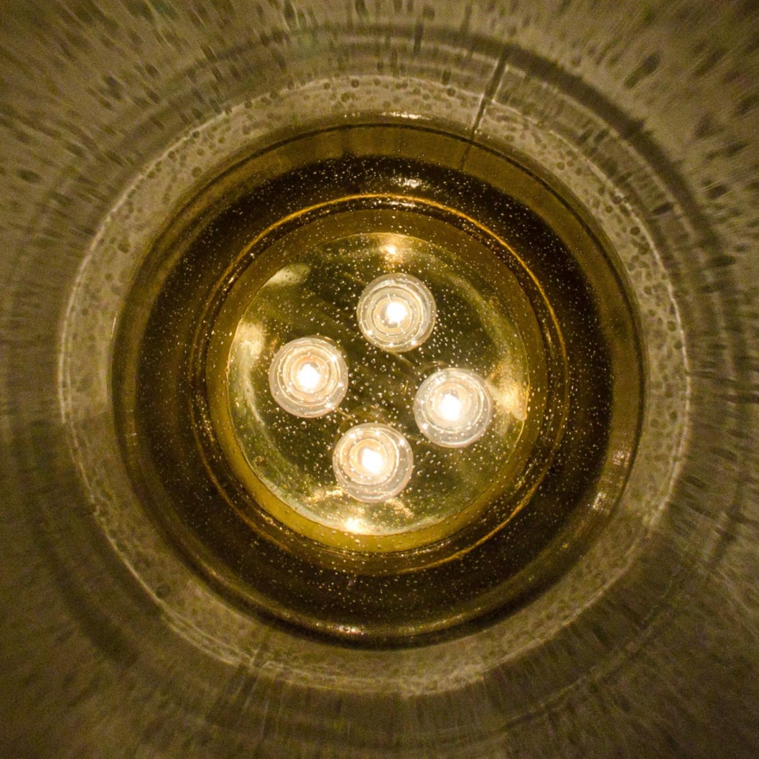 Empotrable XL Limburg de latón y cristal en forma de seta, años 70 en venta 1