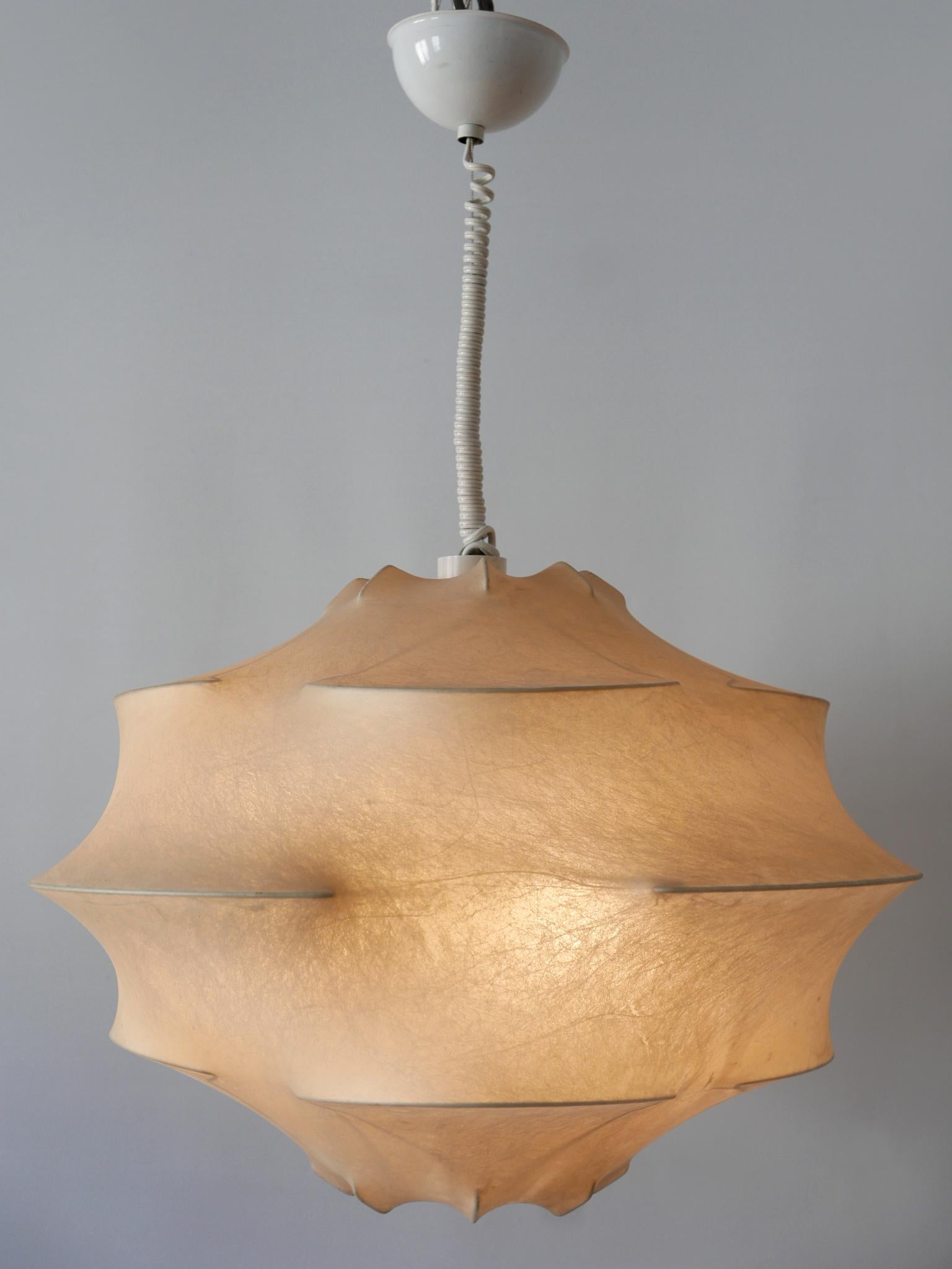 Italian XL Mid-Century Modern Cocoon Pendant Lamp or Hanging Light by Flos Italy, 1960s For Sale