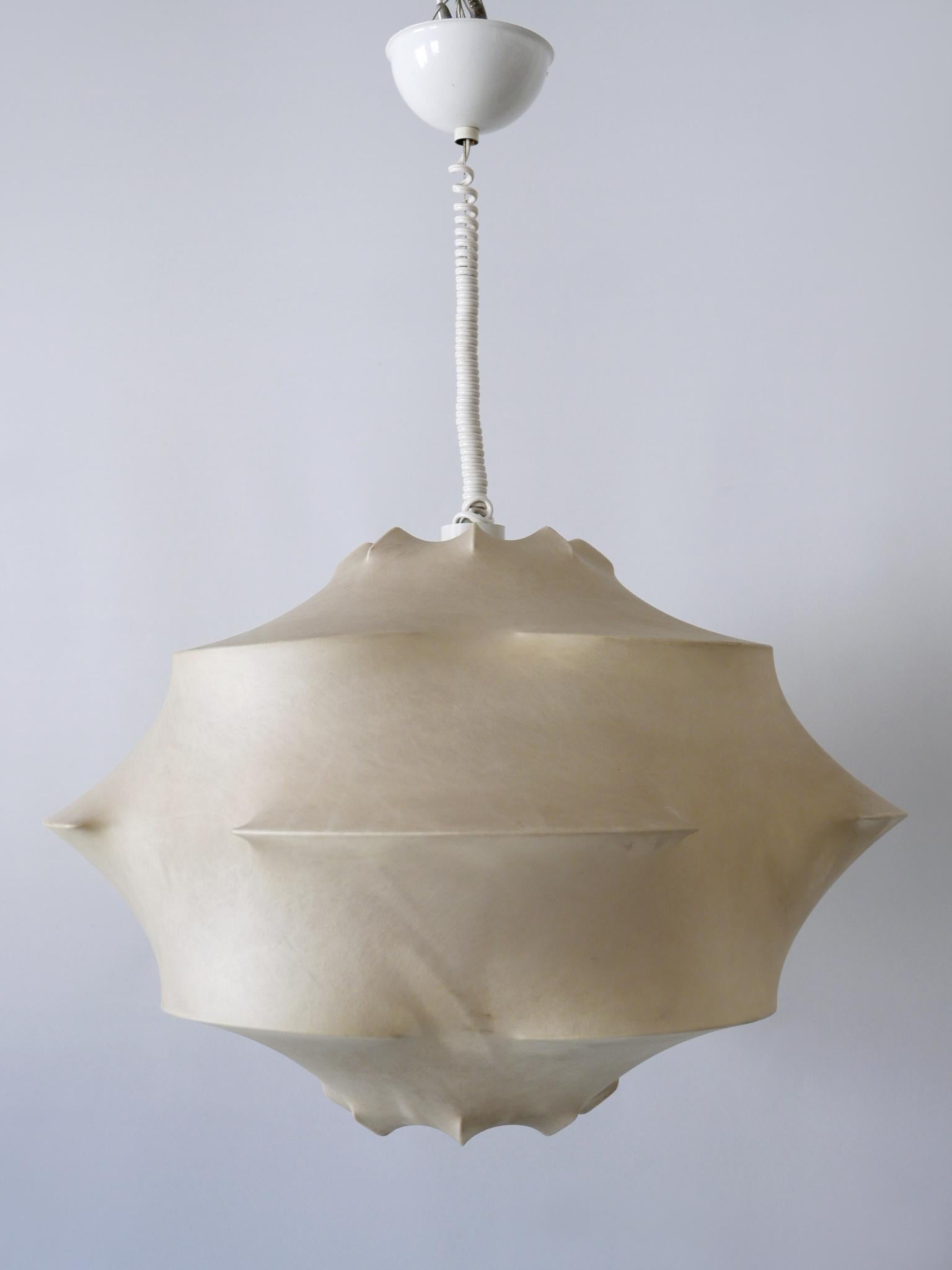 XL Mid-Century Modern Cocoon Pendant Lamp or Hanging Light by Flos Italy, 1960s For Sale 2