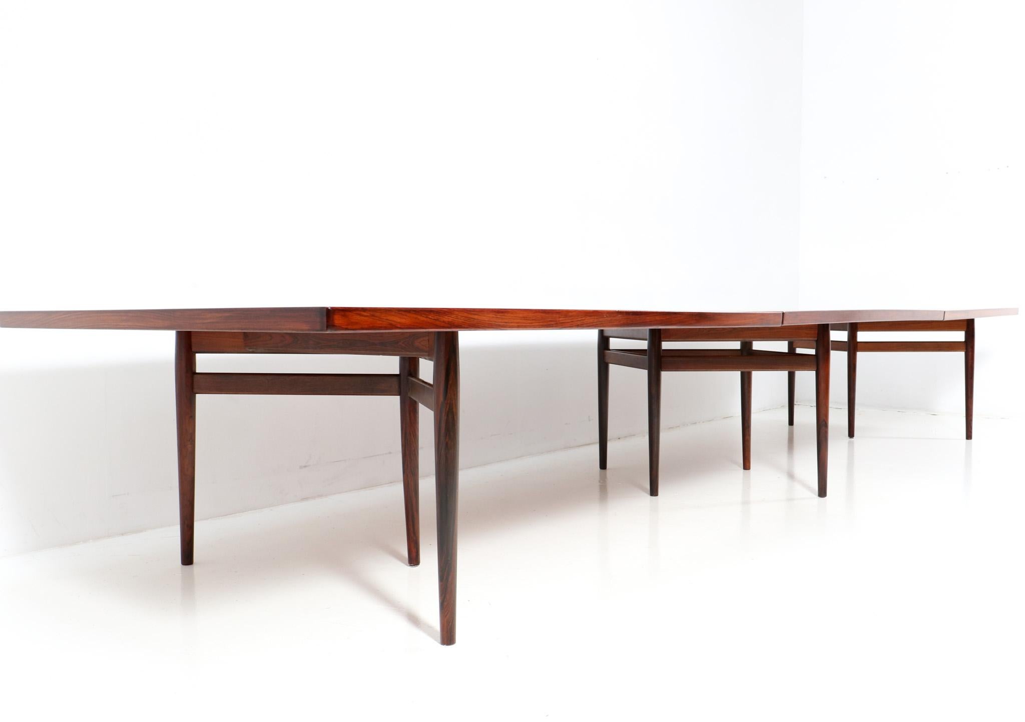 XL Mid-Century Modern Rosewood Conference Table by Arne Vodder for Sibast For Sale 11