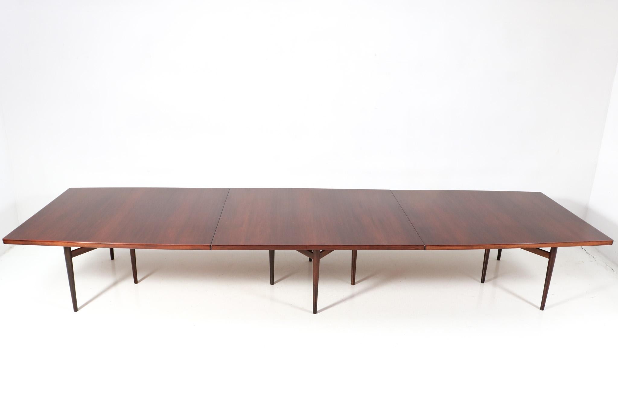 XL Mid-Century Modern Rosewood Conference Table by Arne Vodder for Sibast For Sale 12
