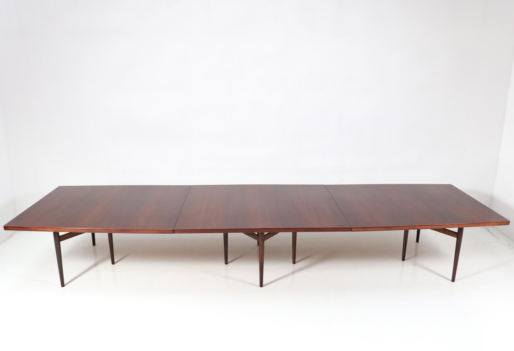 Mid-20th Century XL Mid-Century Modern Rosewood Conference Table by Arne Vodder for Sibast For Sale